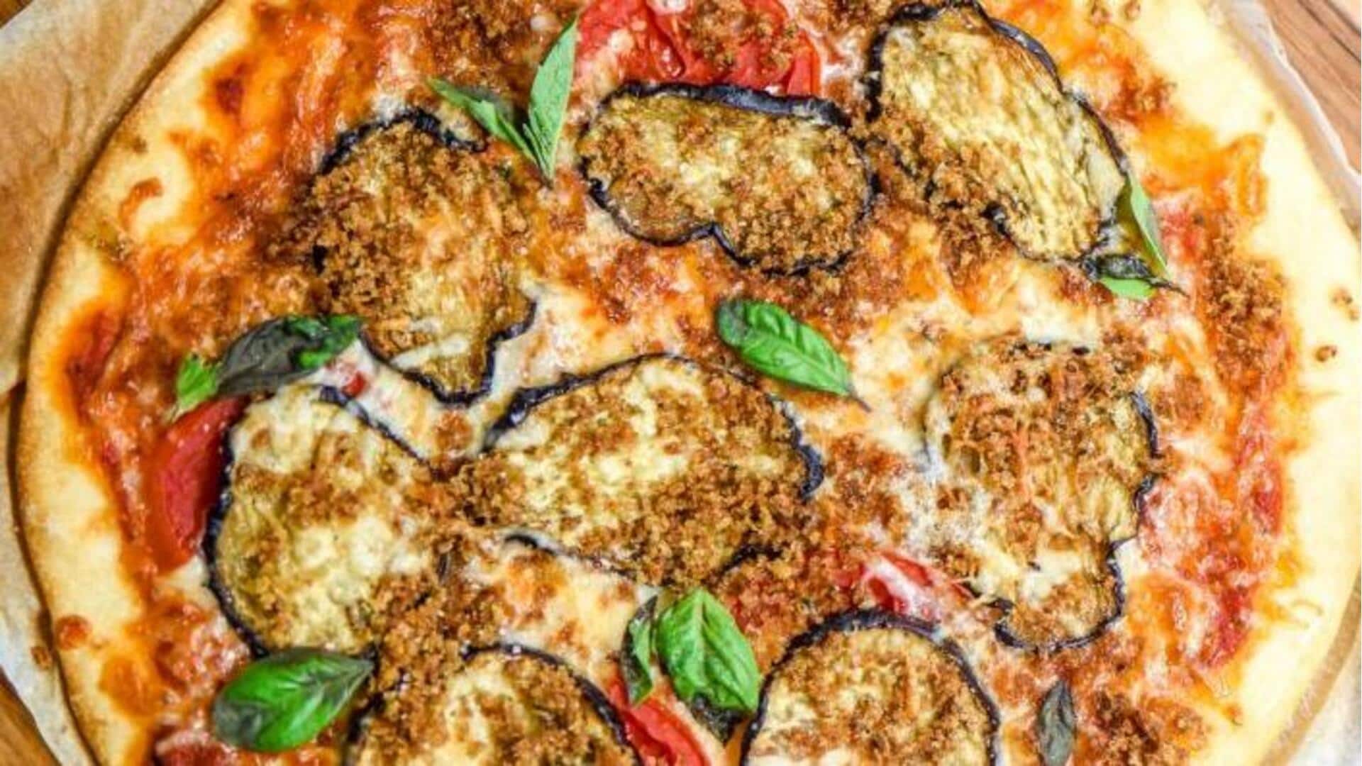 Cara inventif menggunakan terong sebagai topping pizza vegan Anda