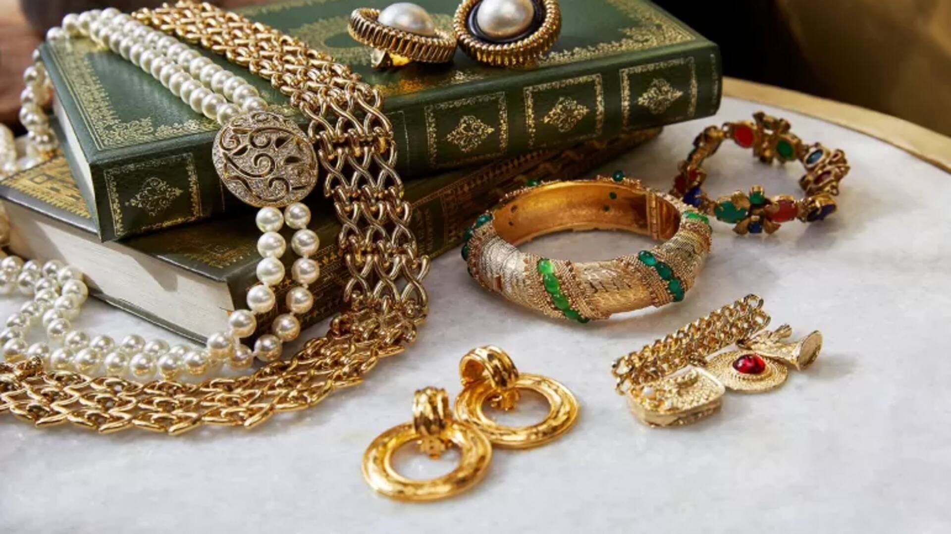 Menghidupkan kembali gaya dengan aksesori vintage