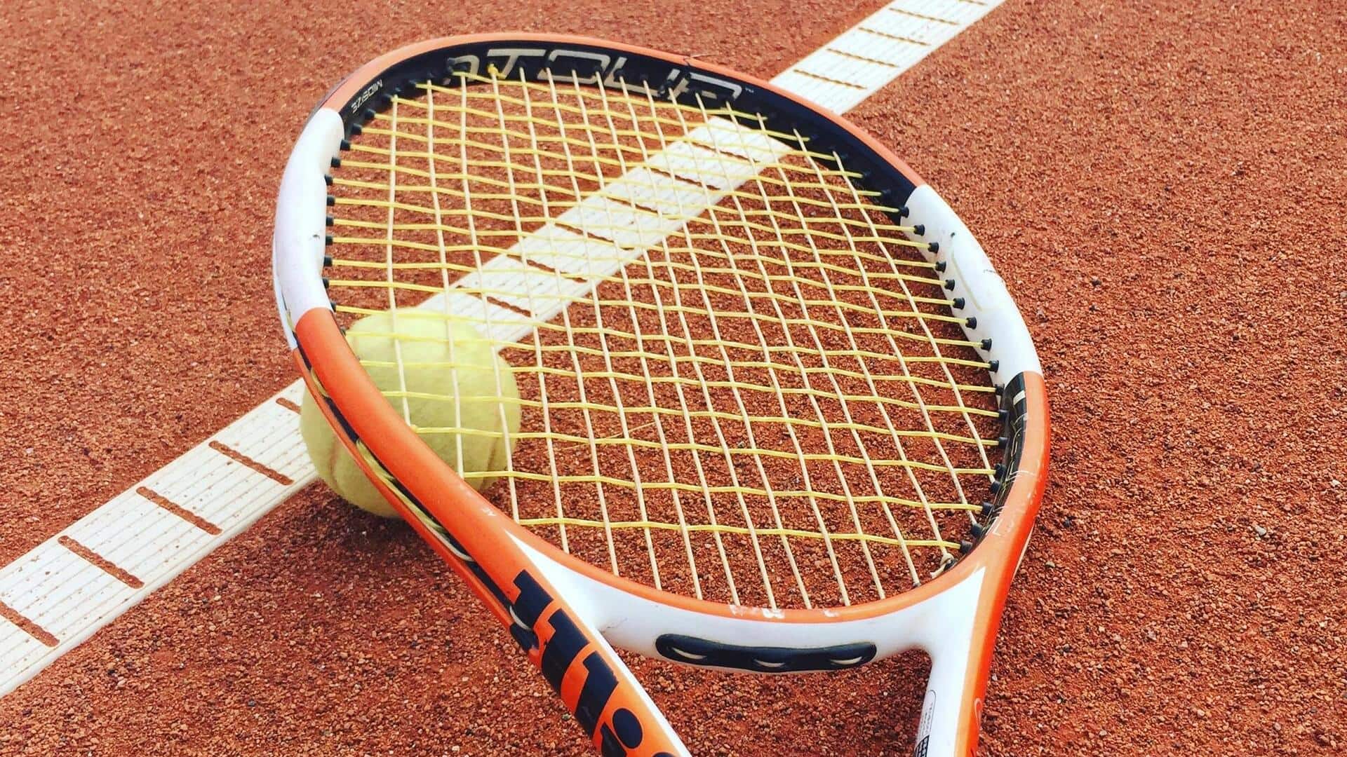 Pengaruh tarikan senar raket tenis Pengaruh tarikan senar raket tenis