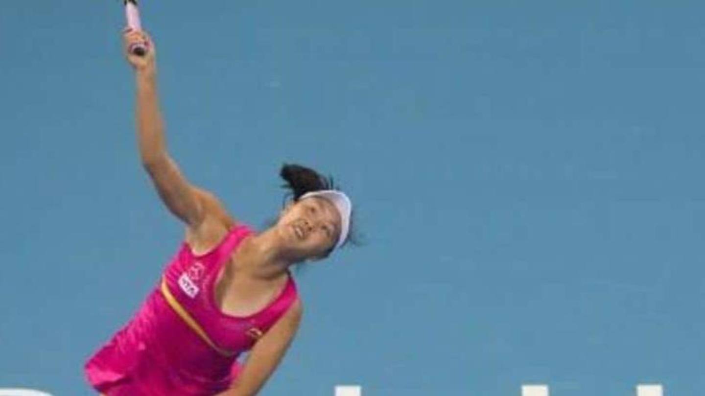 Bintang yang hilang Peng Shuai menghadiri acara tenis. WTA menolak klaim