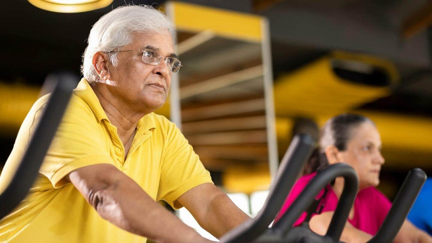 Cara mendorong orang tua Anda yang sudah lanjut usia untuk berolahraga