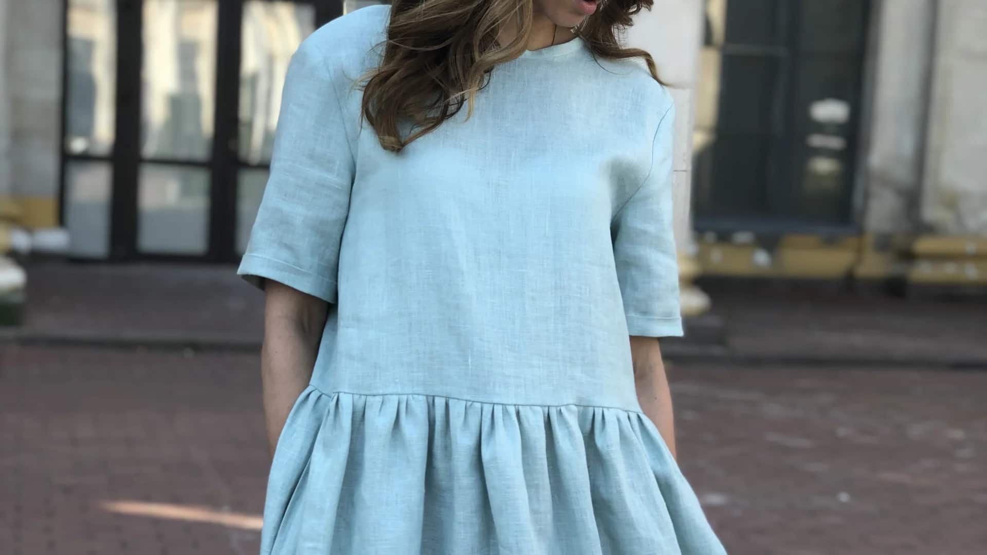 Pakaian kain linen untuk musim transisi India