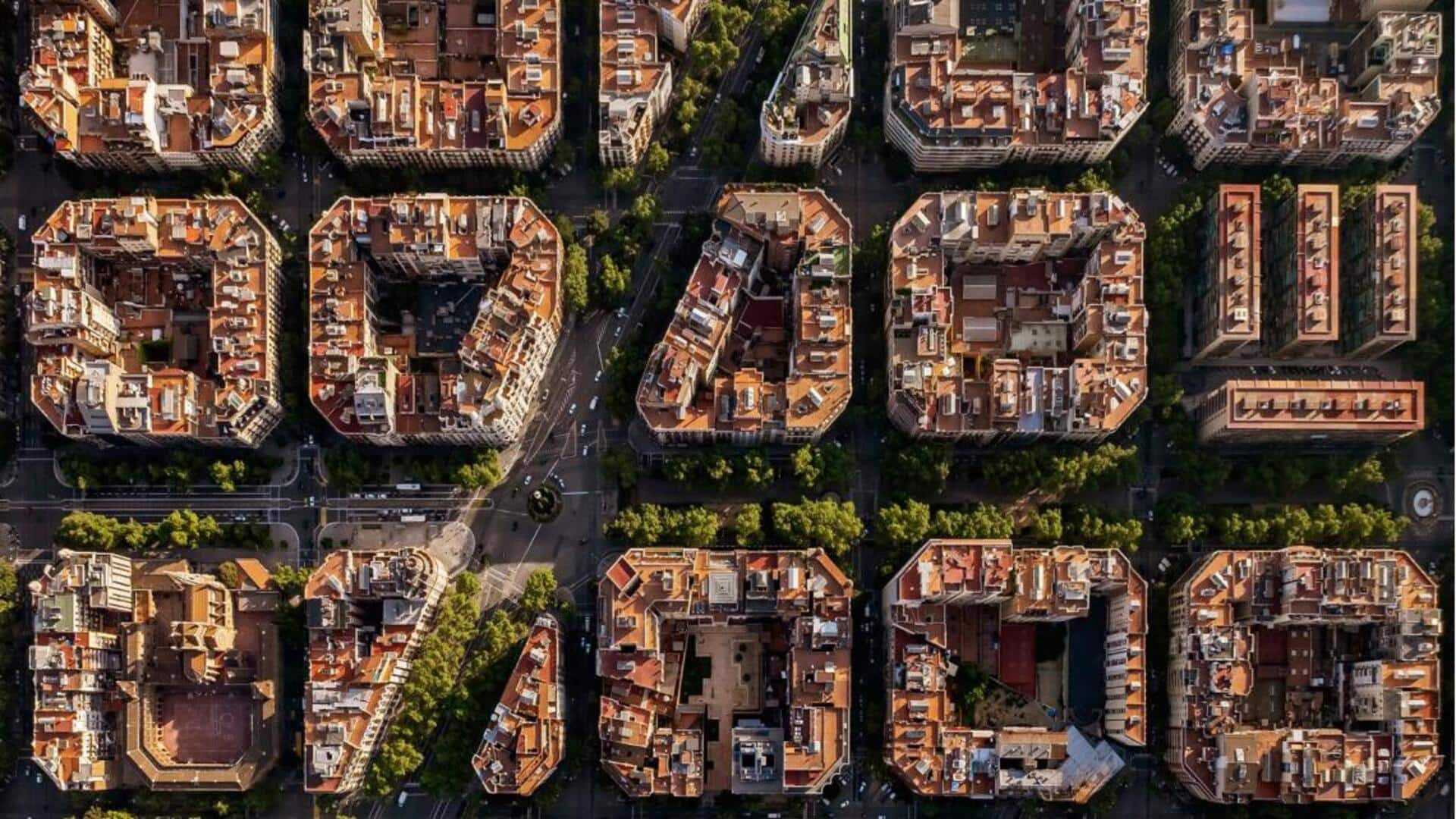 Pola Arsitektur Labirin dalam Desain Urban Modern