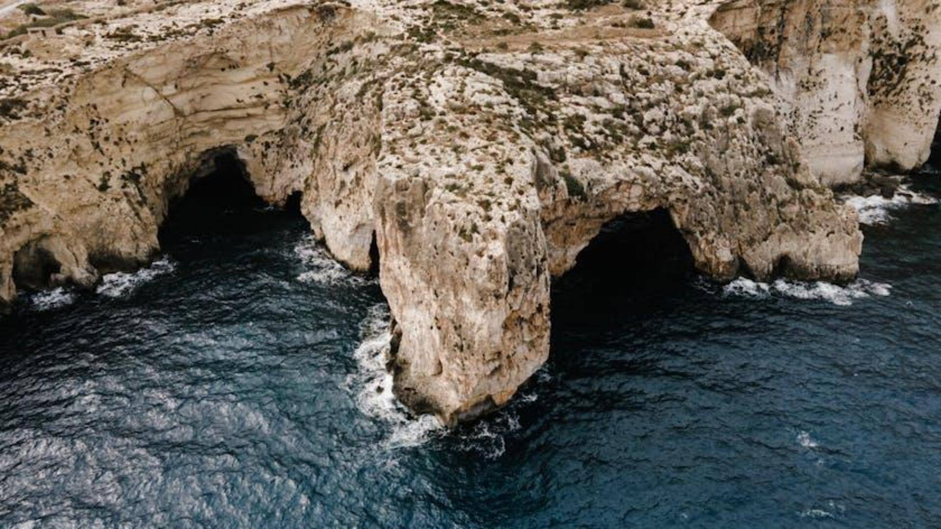 Menjelajahi Garis Pantai Malta yang Berbatu: Keindahan yang Tersimpan