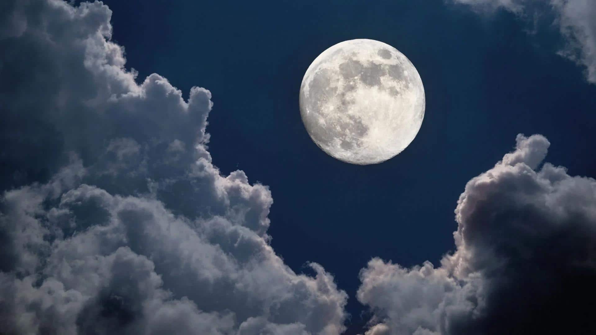Mengungkap Fenomena Astronomi di Balik Cahaya Bulan Mengungkap Fenomena Astronomi di Balik Cahaya Bulan