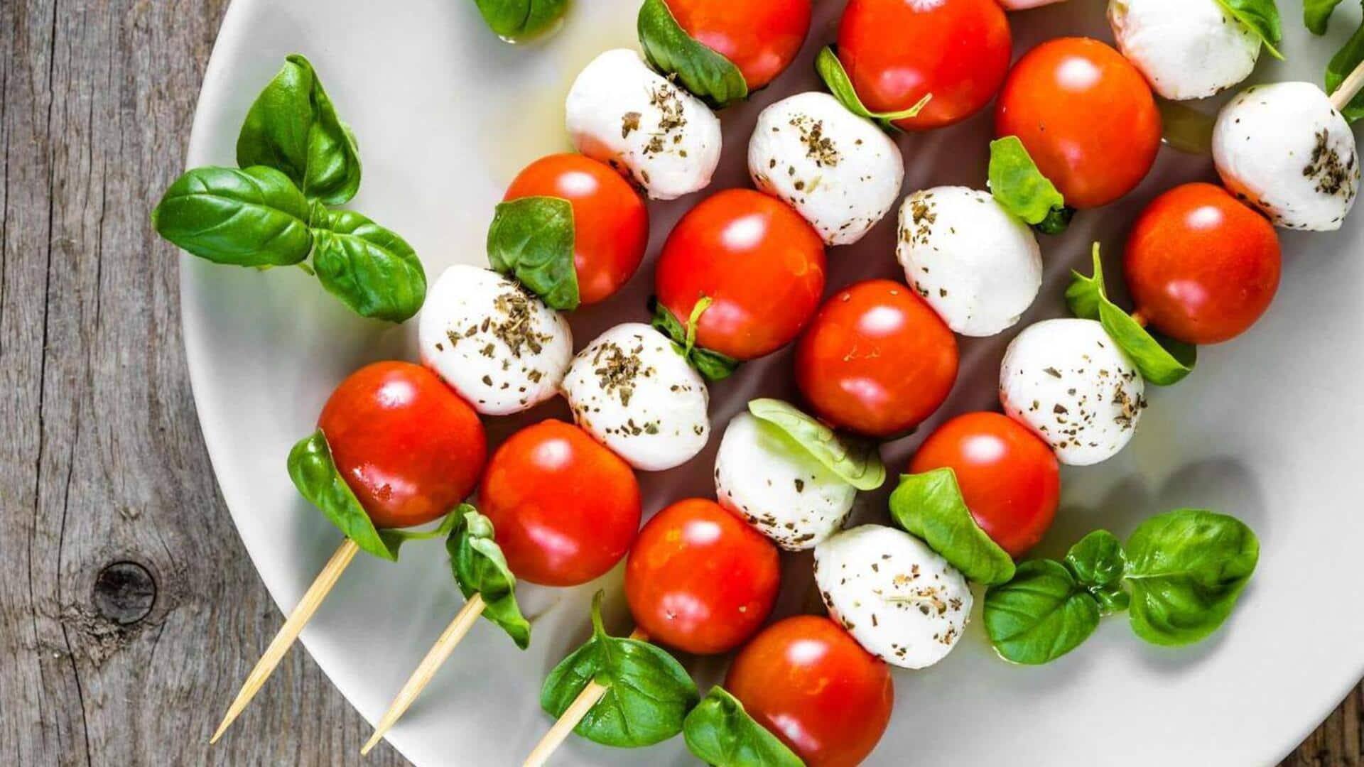 Cobalah resep sate caprese Italia dengan glasir balsamik ini