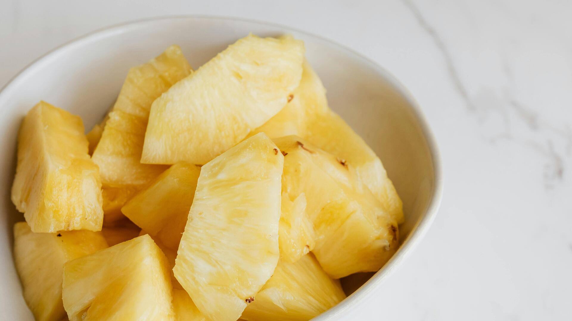 Tambahkan nanas ke lima resep tradisional Indonesia Tambahkan nanas ke lima resep tradisional Indonesia