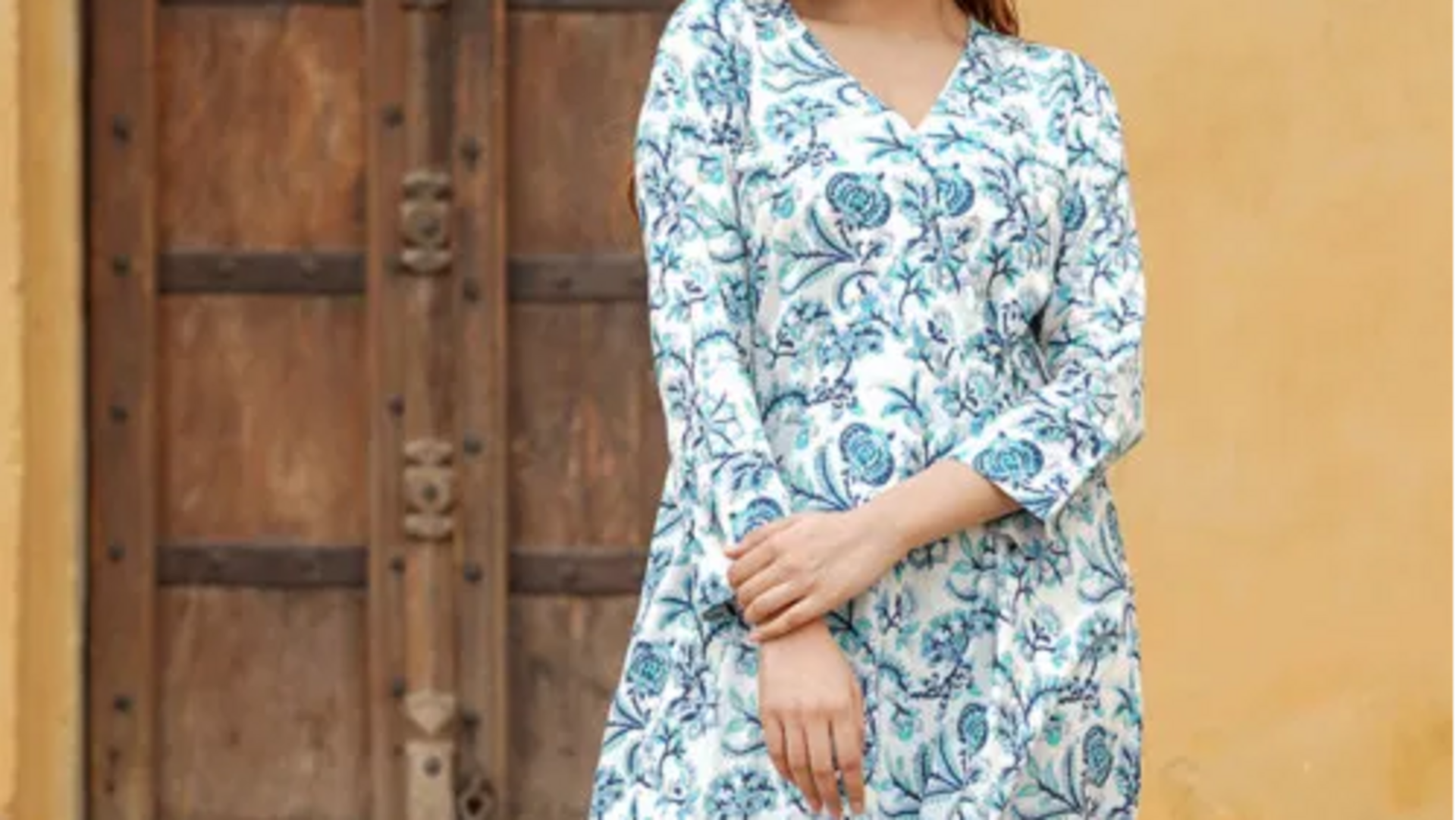 Lima pakaian katun tren untuk gaya musim panas India