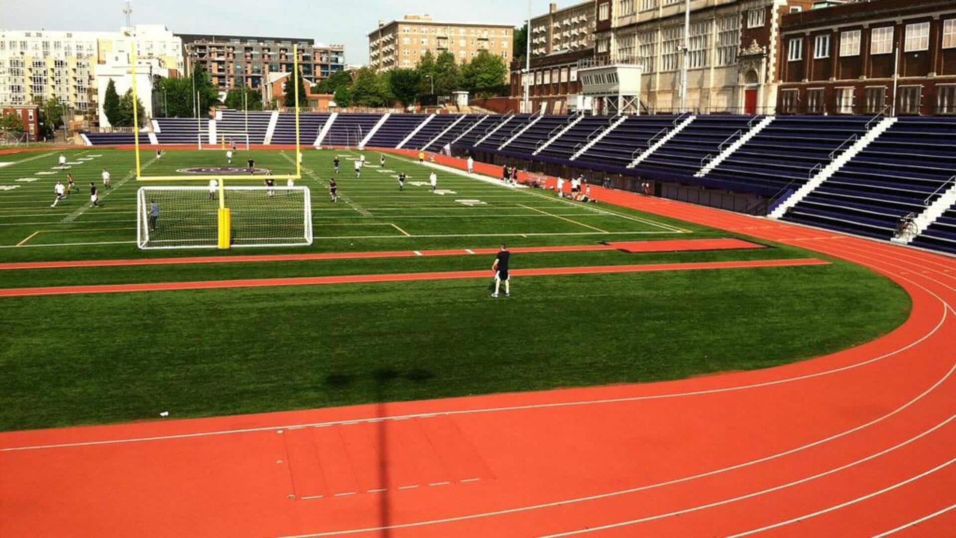 Mengapa pita ukur lapangan atletik lebih panjang?