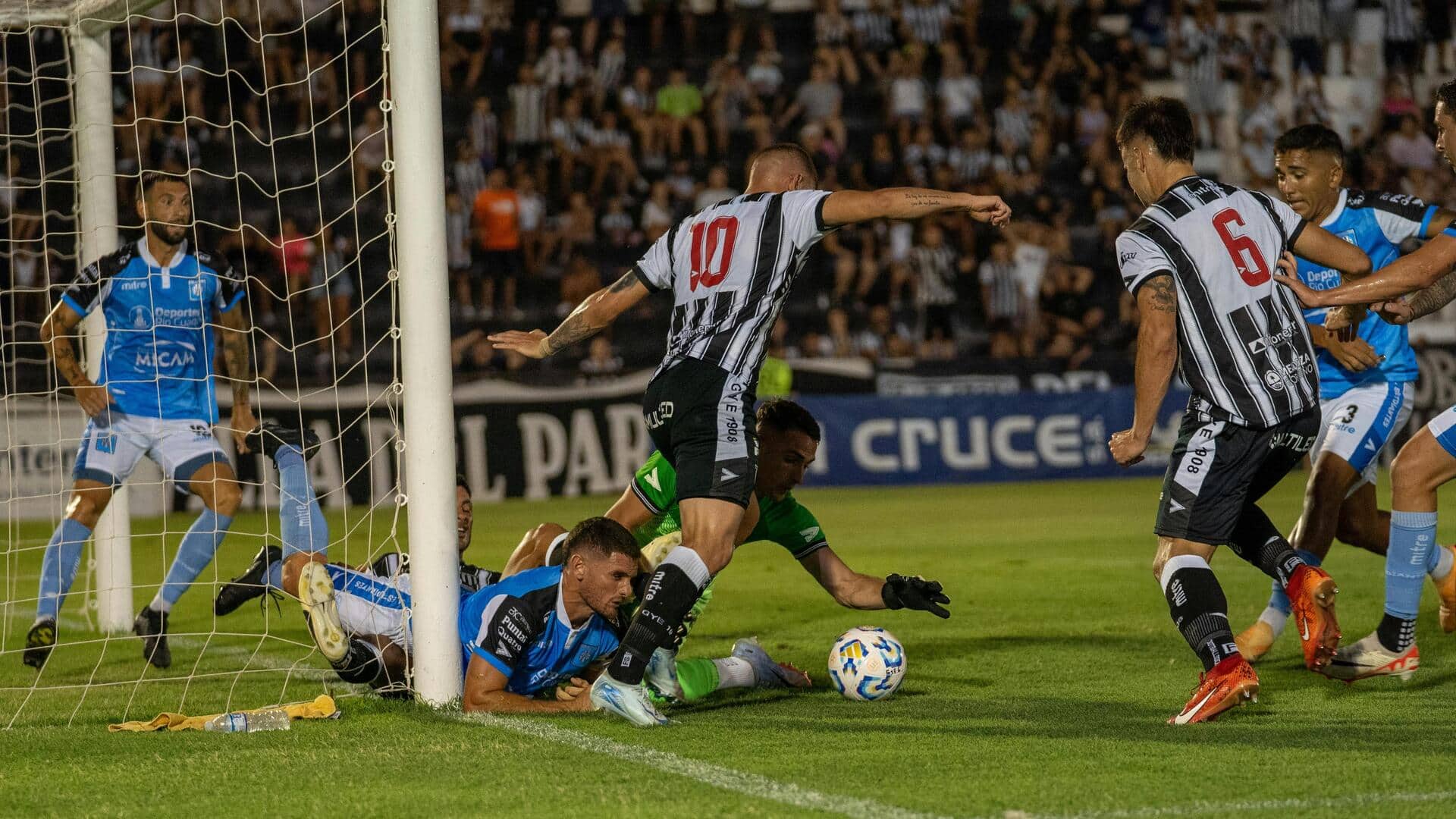 Sejarah jaring gawang dalam sepak bola