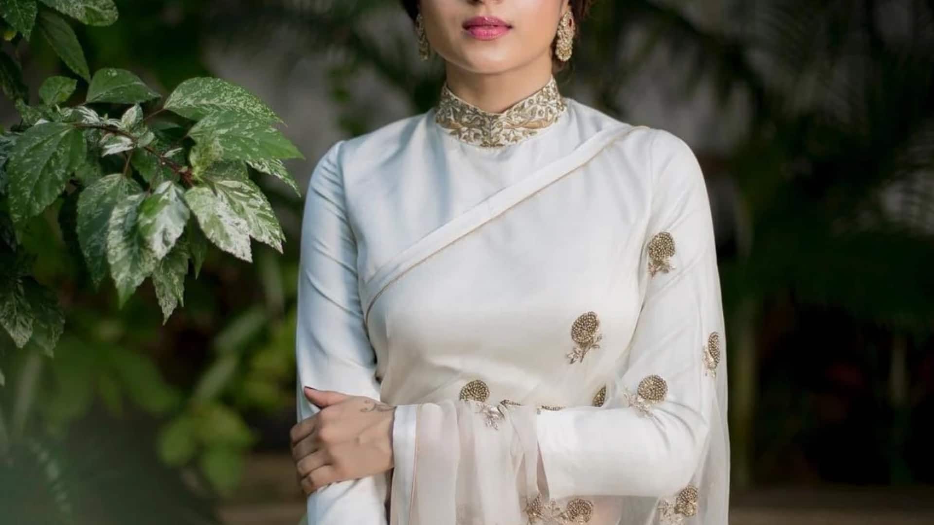 Mode monokrom India: Pesona abadi sepanjang musim