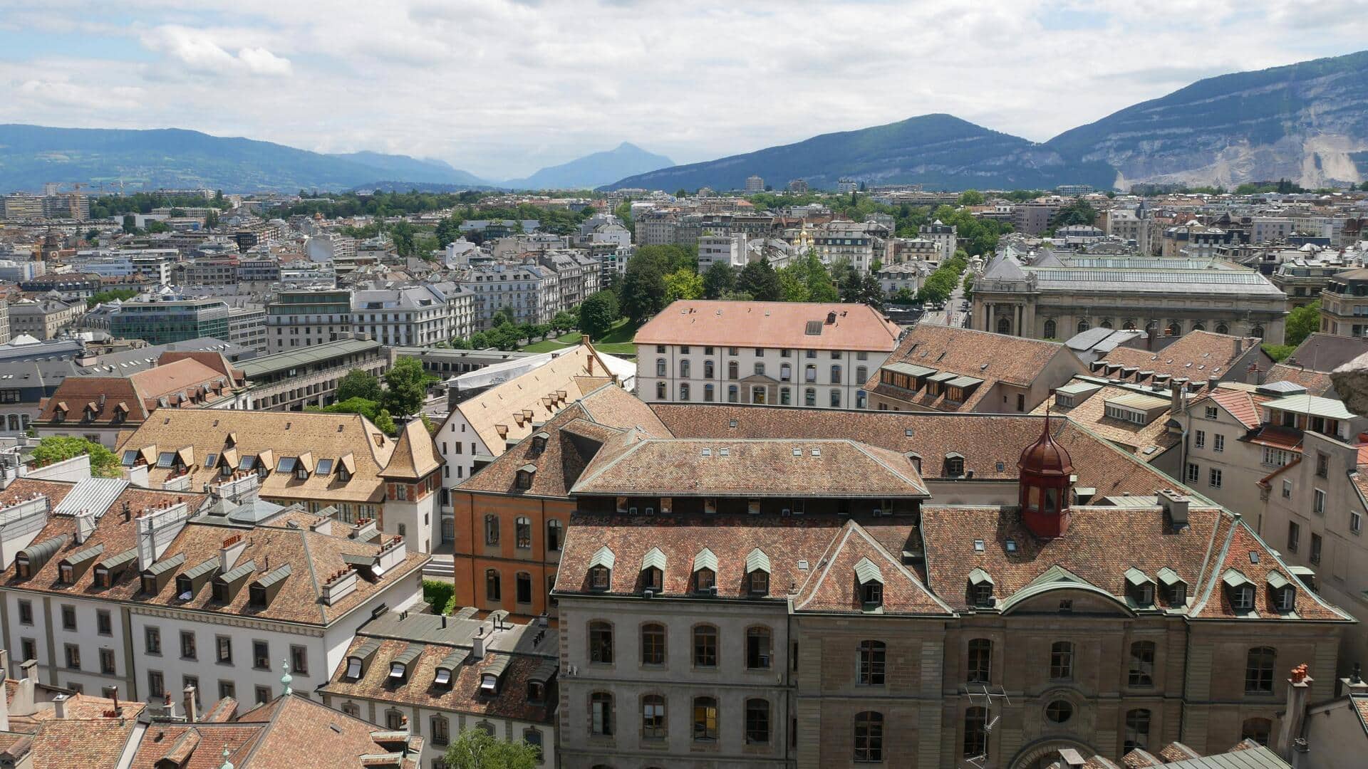 Menjelajahi Kota Tua Jenewa tanpa Kendaraan: Pesona Urban Abadi