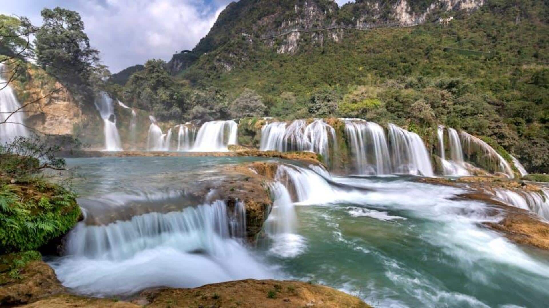 Menemukan Air Terjun Tersembunyi di Lembah Subur Vietnam