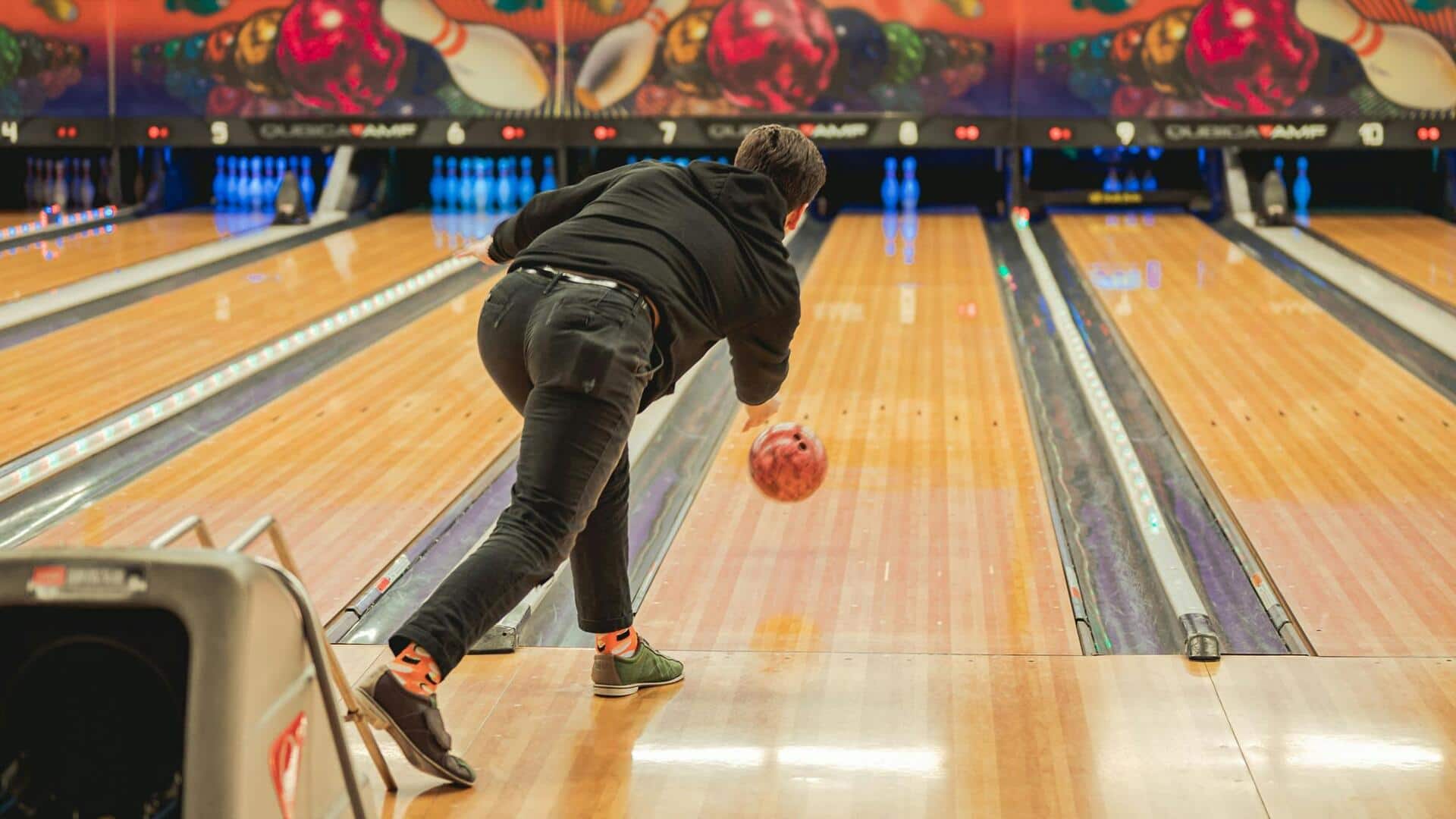 Apa itu permainan sempurna dalam bowling? Apa itu permainan sempurna dalam bowling?