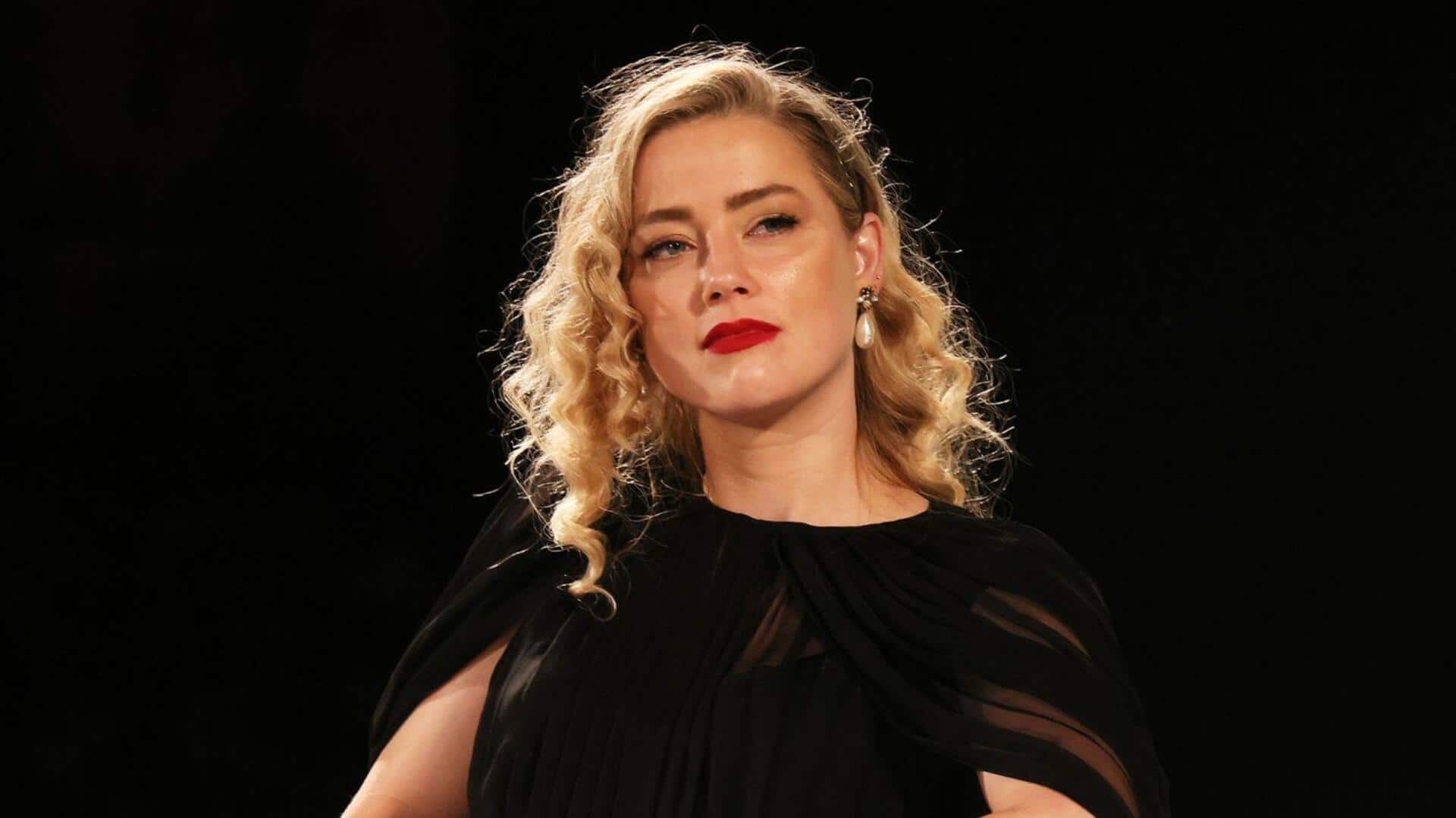 'Keluarga yang Lengkap...': Amber Heard Umumkan Kelahiran Anak Kembar 'Keluarga yang Lengkap...': Amber Heard Umumkan Kelahiran Anak Kembar