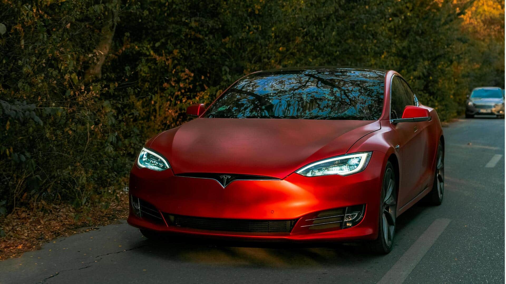 Baterai Mobil Listrik: Teknologi yang Mengubah Performa Tinggi