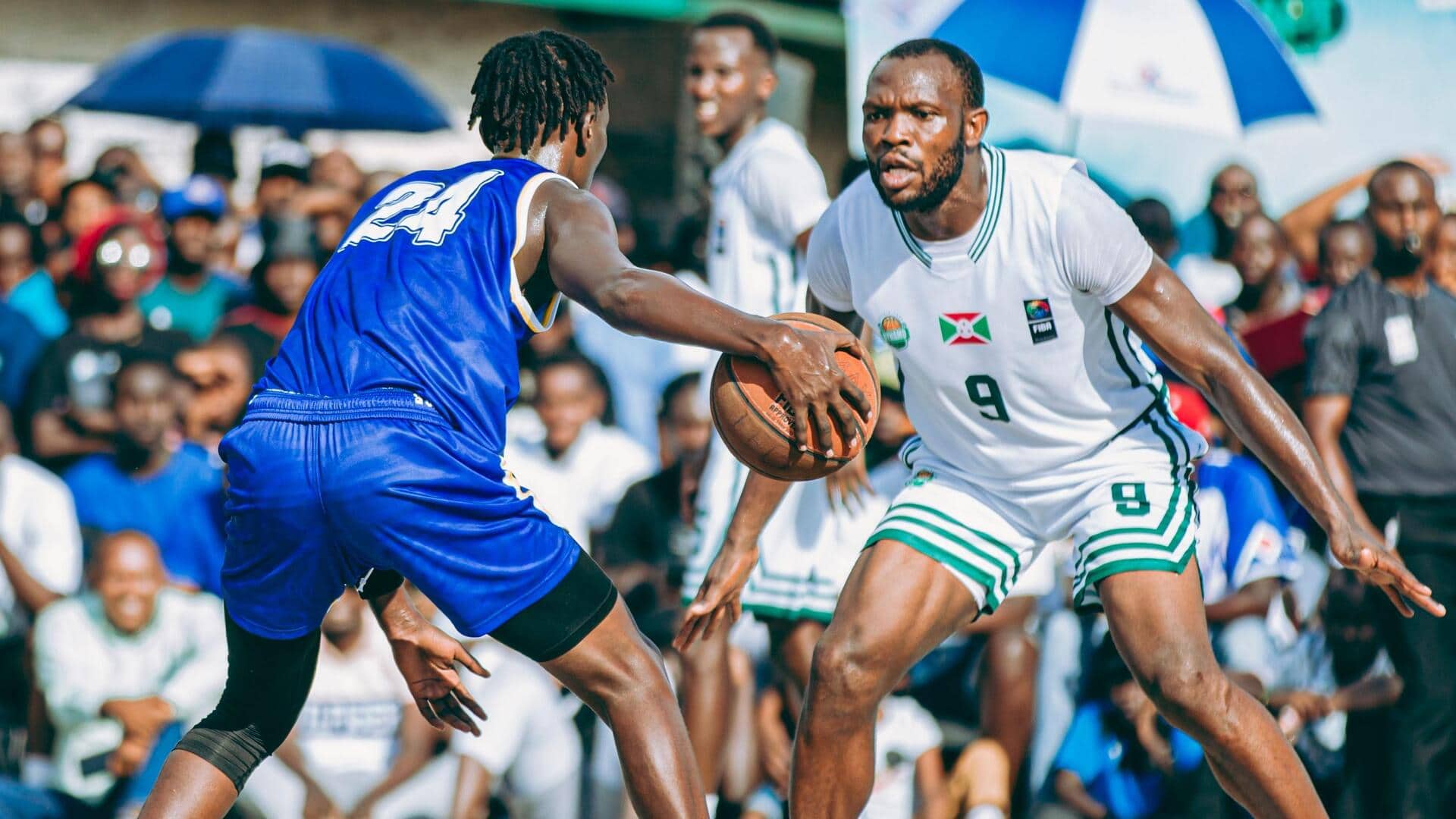 Asal-usul menarik aturan substitusi enam pemain dalam bola basket