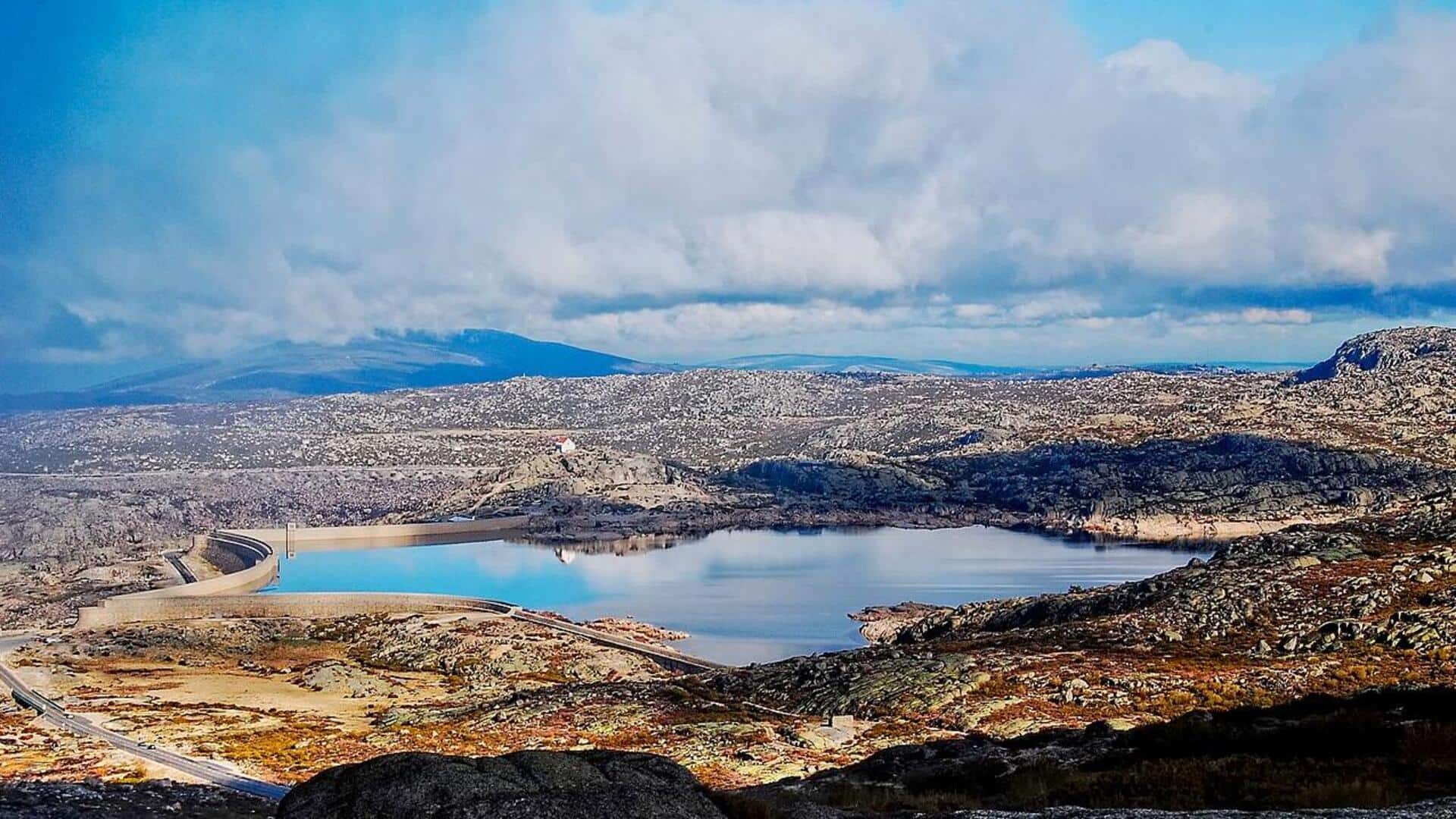 Danau Rahasia di Pulau Flores, Azores, Portugal