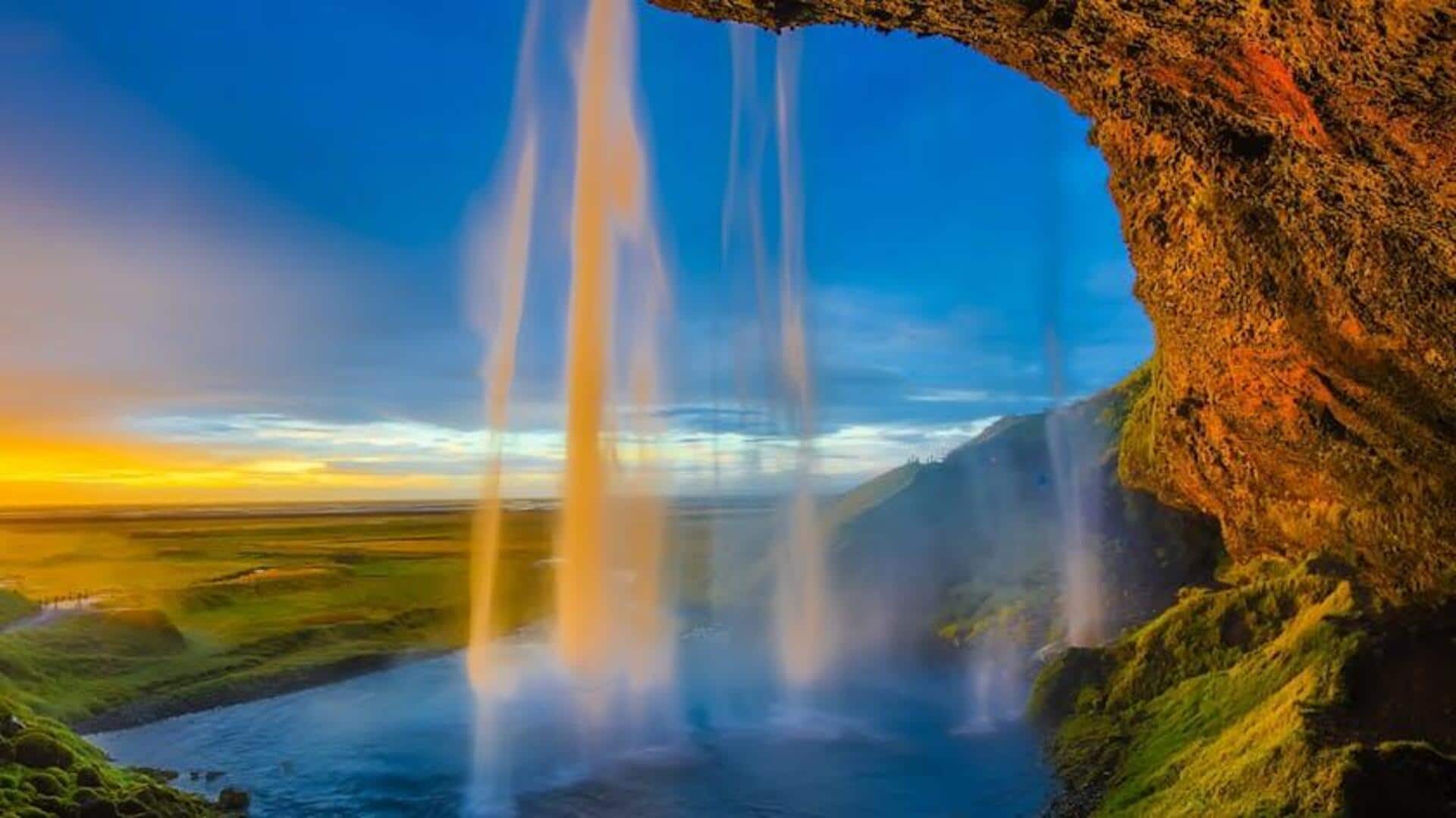 Menjelajahi Air Terjun Jauh di Islandia: Petualangan Abadi Menanti