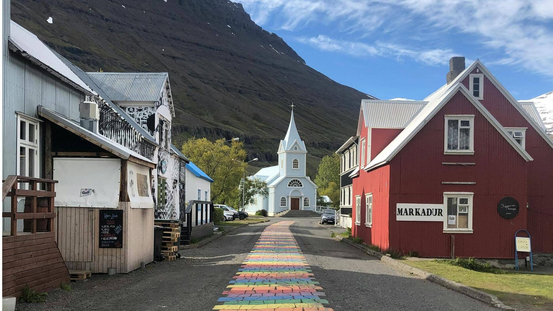 Lima Kota Gletser Menakjubkan di Islandia