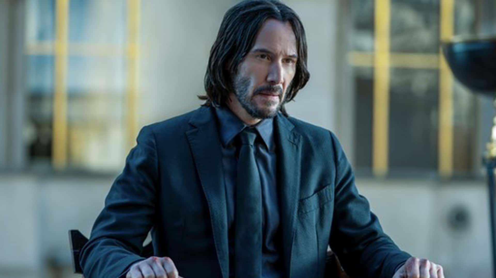 Koleksi seni Keanu Reeves yang menarik