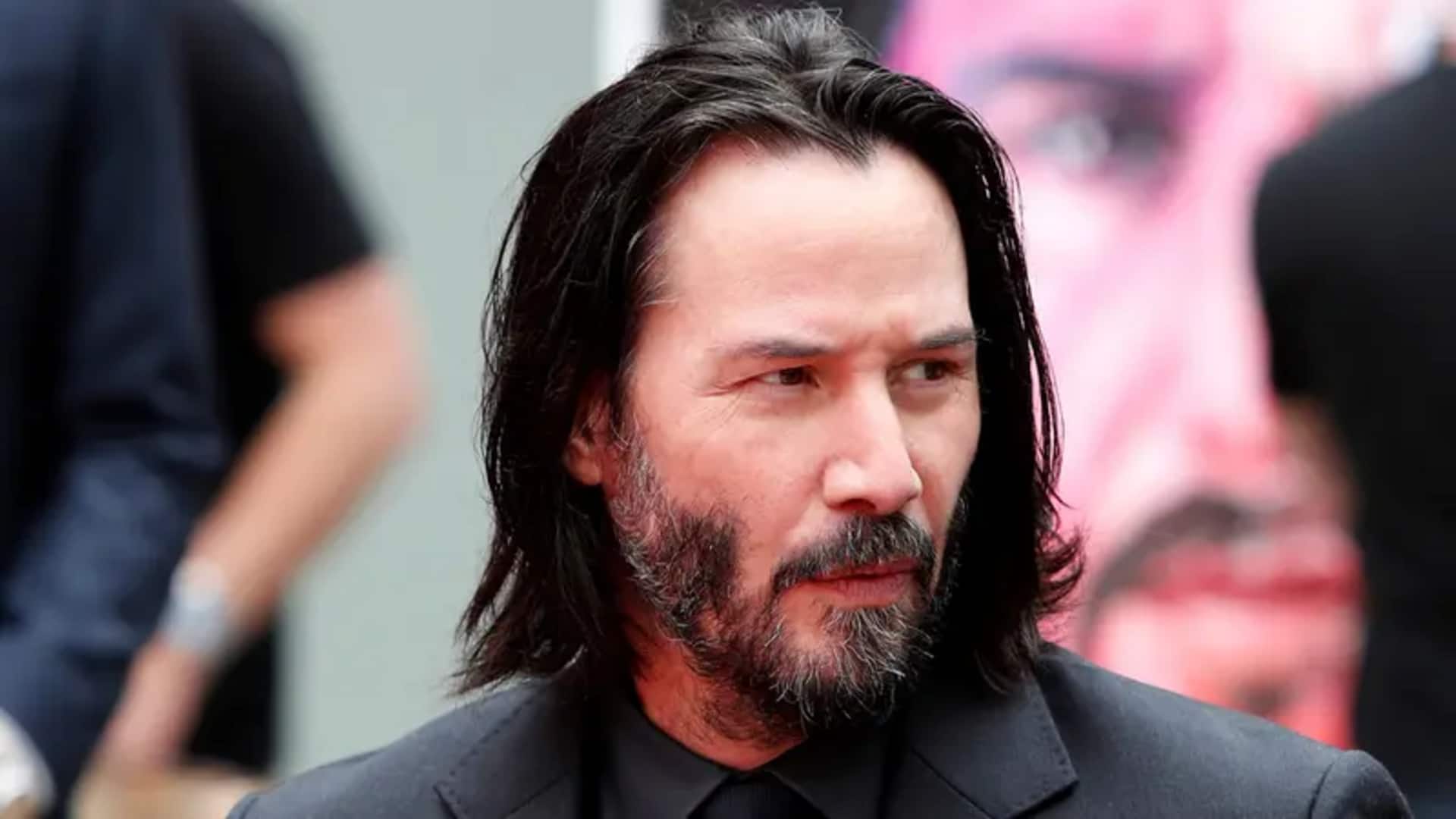 Keanu Reeves dan filantropi yang menginspirasi