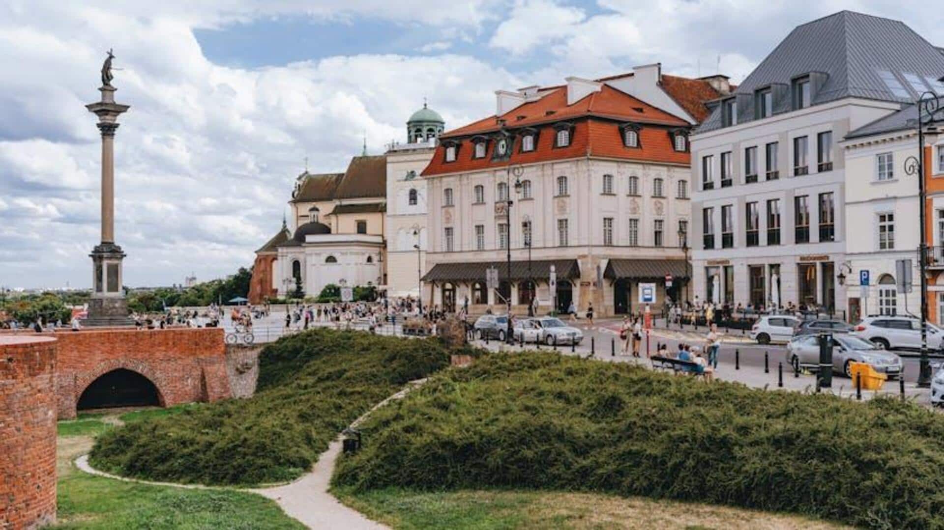 Menikmati Lima Pemandangan Atap Terindah di Warsawa, Polandia