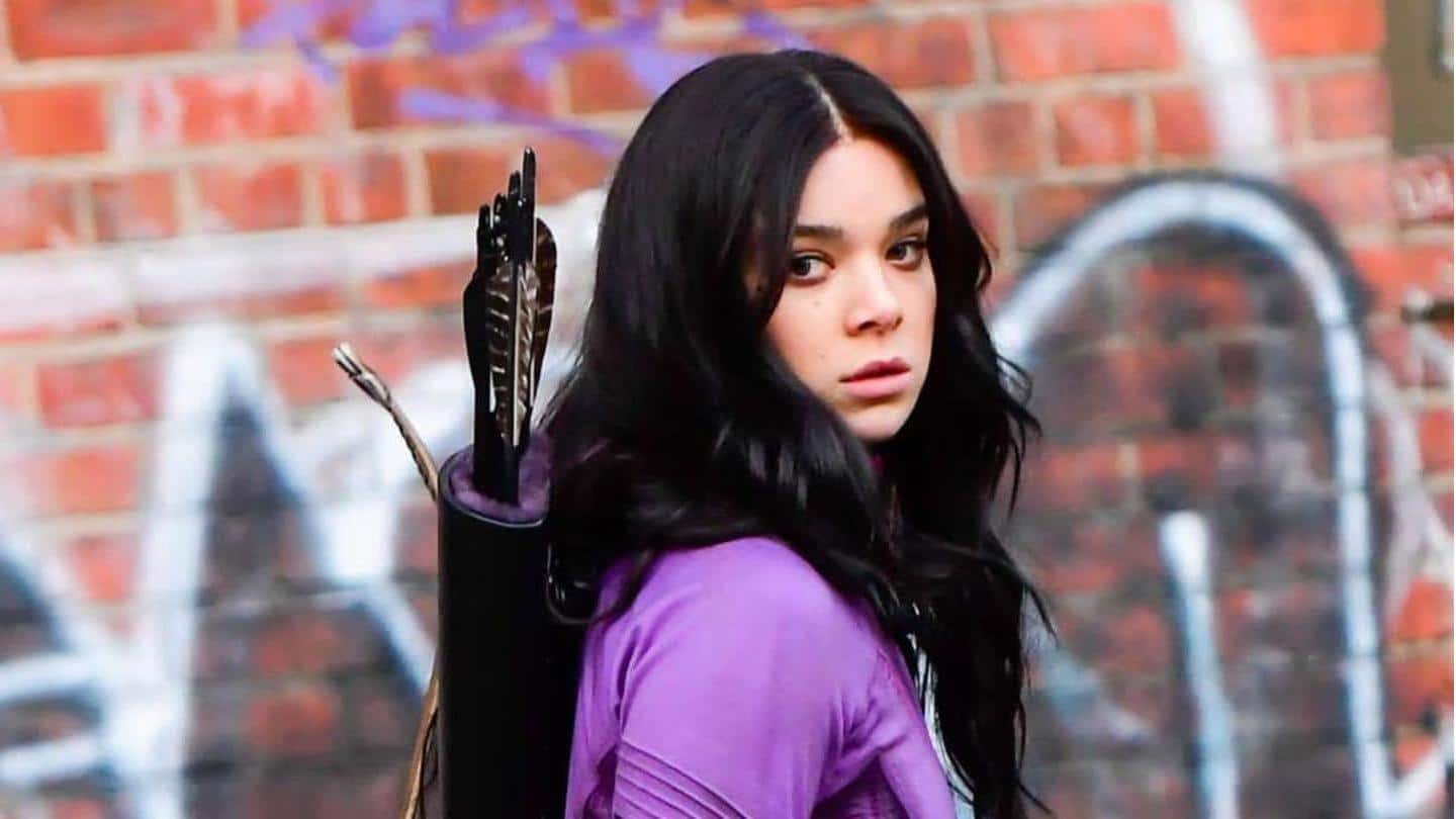Pembuatnya memperkenalkan Kate Bishop yang diperankan Hailee Steinfeld dengan hati-hati Pembuatnya memperkenalkan Kate Bishop yang diperankan Hailee Steinfeld dengan hati-hati