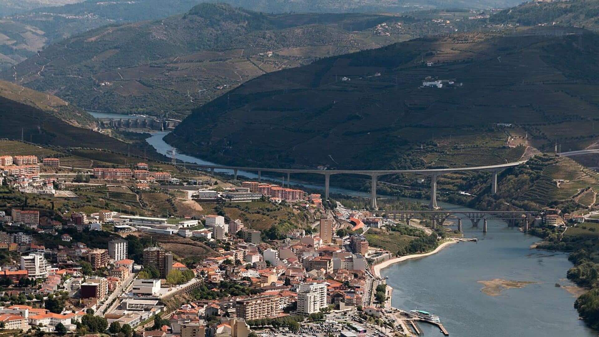 Berkendara Menjelajahi Lembah Douro di Portugal