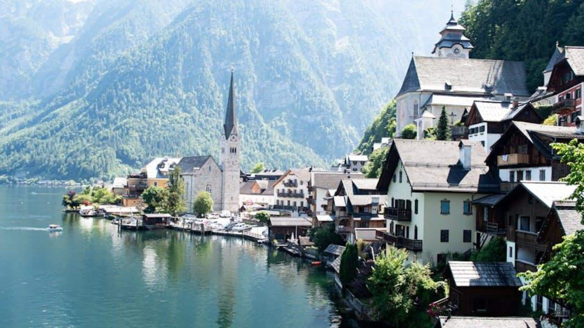 Lima Desa Berjalan Batu Menawan di Austria