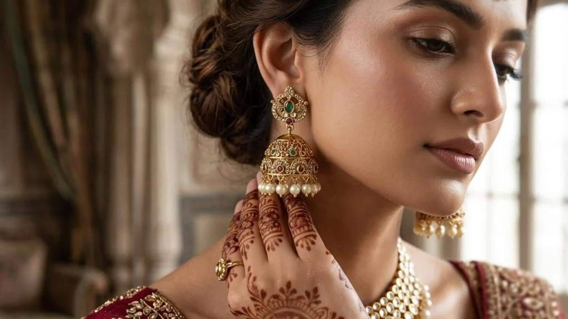 Aksesori terinspirasi etnik untuk musim gugur India