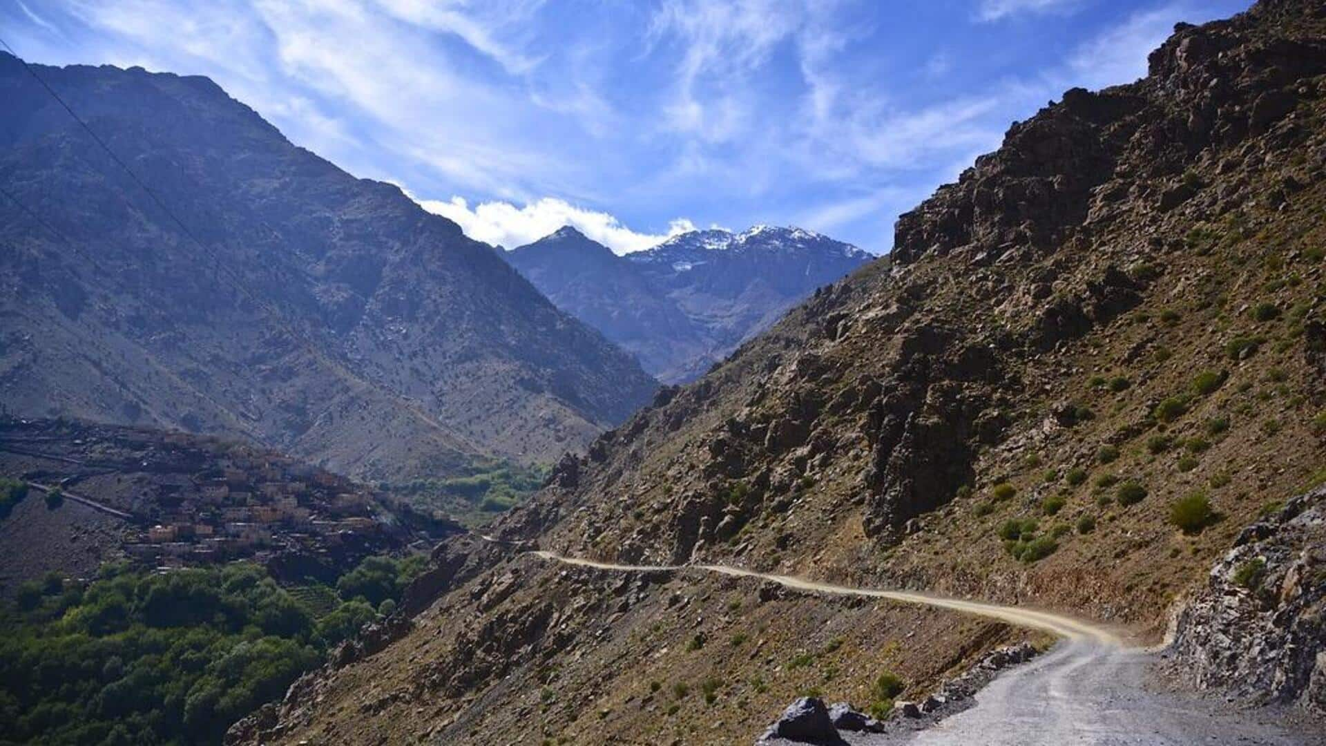 Menjelajahi keindahan Gunung Toubkal, Maroko