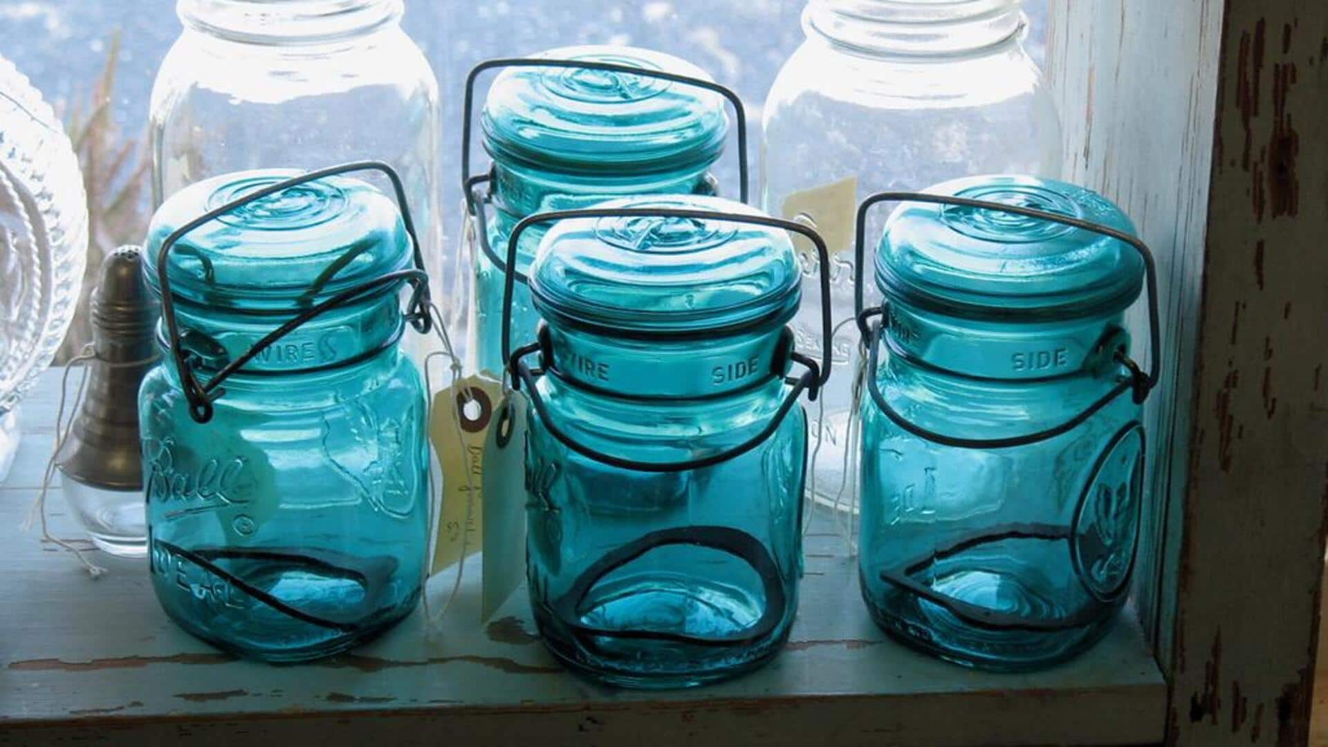 Ubah toples bekas menjadi organizer rumah yang keren