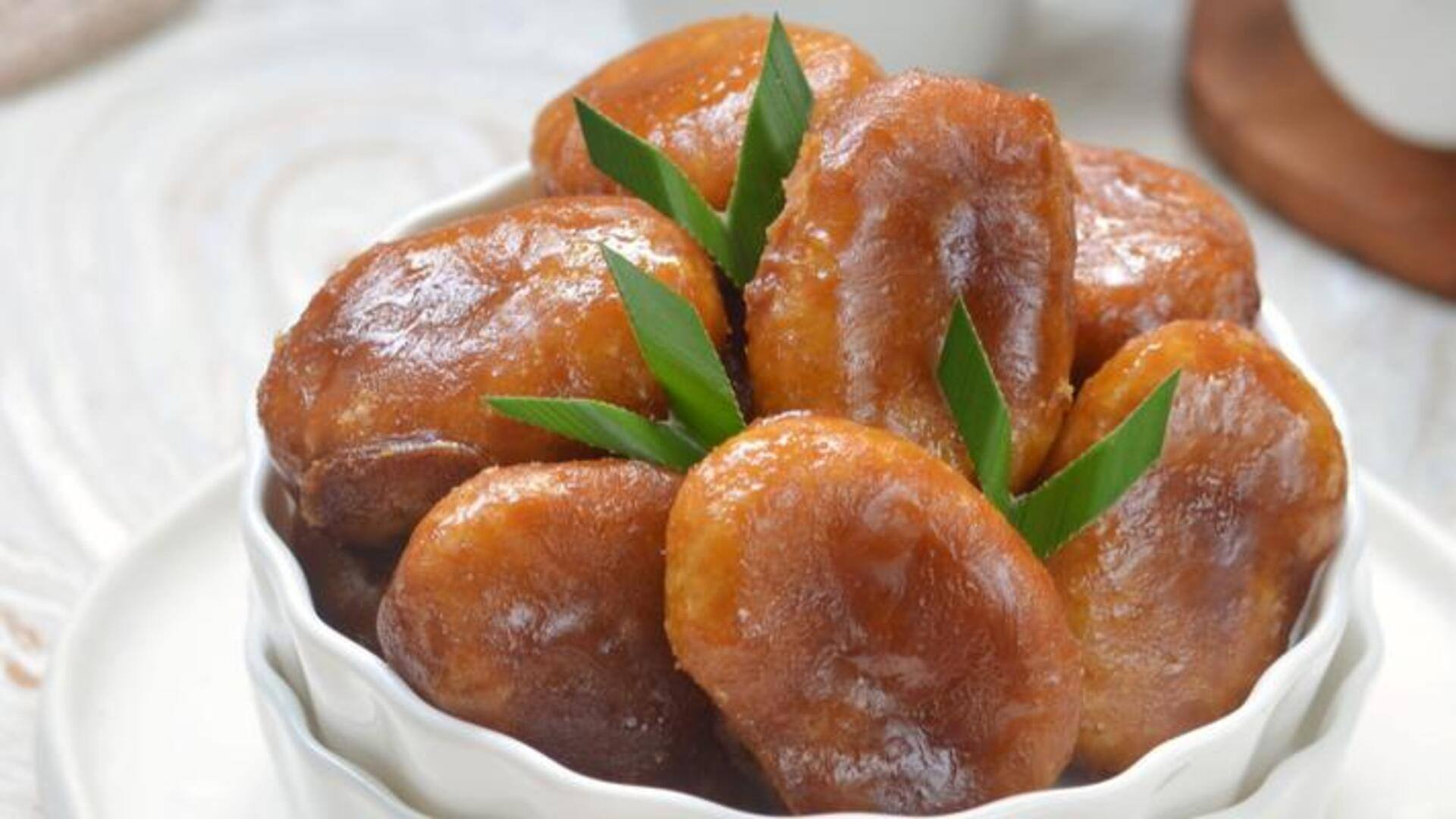 Menikmati Cita Rasa Gemblong dari Beras Ketan Indonesia