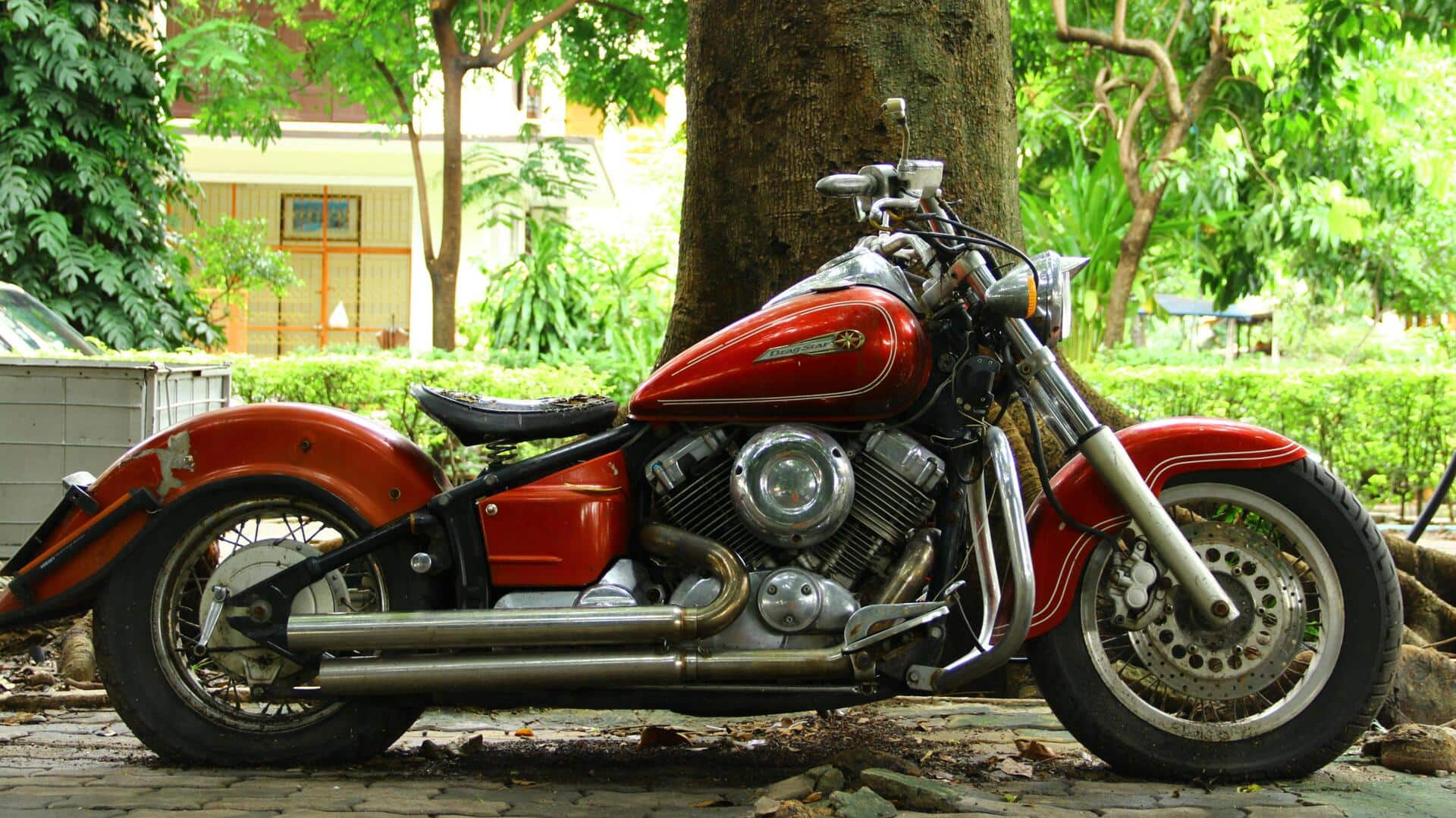 Motor Retro Unik yang Harus Anda Telusuri