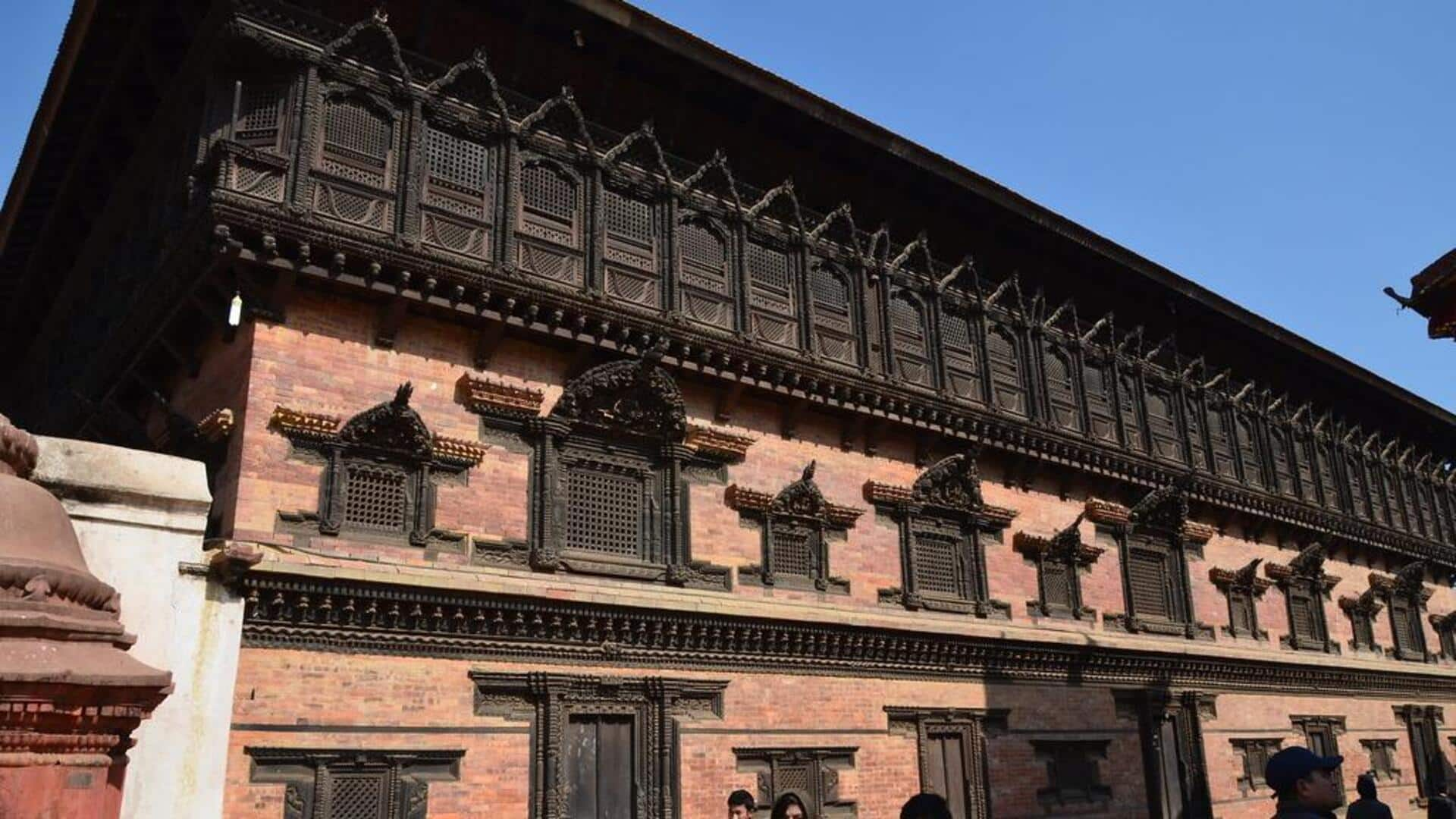 Menjelajahi keindahan Bhaktapur Durbar Square, Nepal