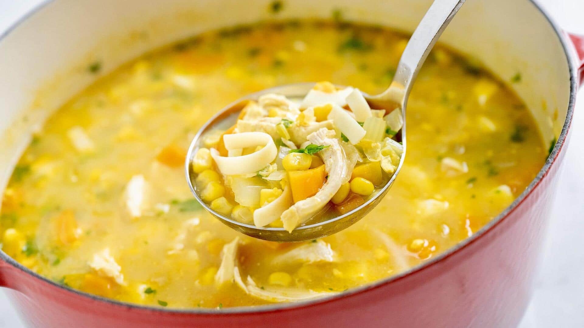 Menikmati Lima Hidangan Jalanan Berbasis Jagung di Indonesia