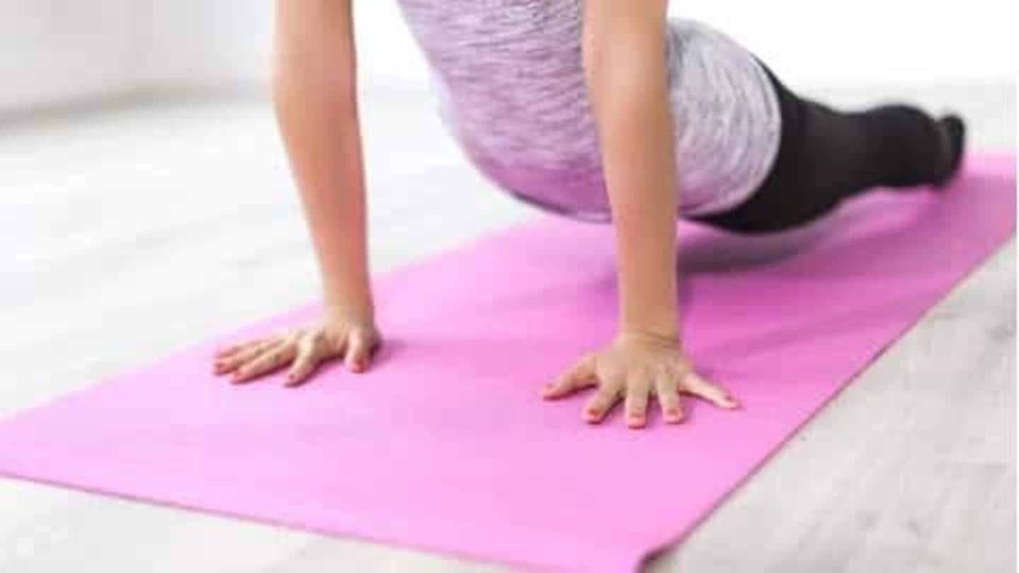 Surya Namaskar: Cara berlatih, manfaat, dan banyak lagi