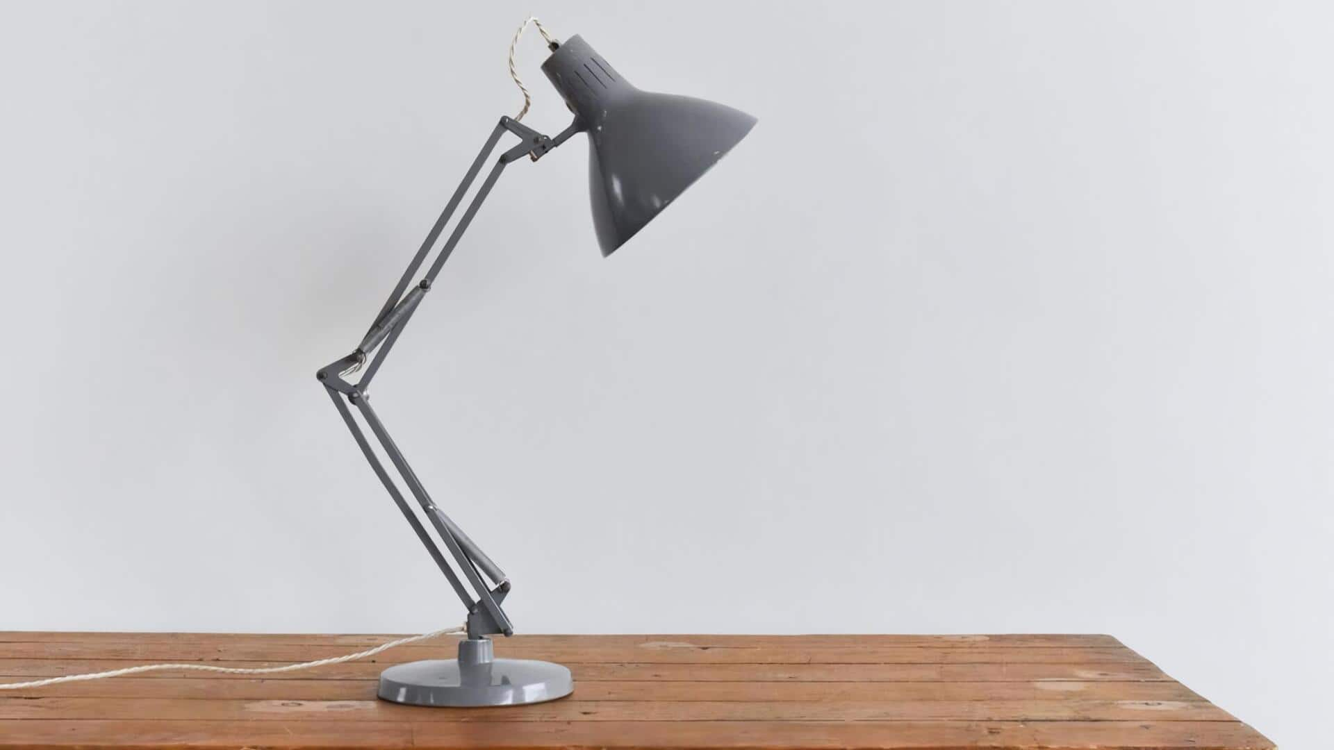 Lampu Anglepoise Brutalis: Elegansi Fungsional Dan Skulptural