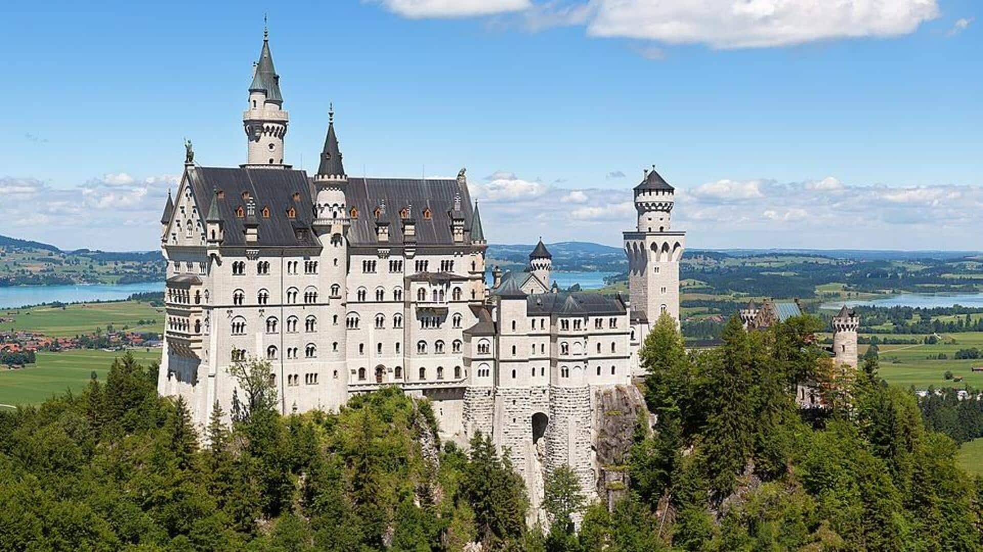 Mengagumi Pesona Kastil Neuschwanstein, Bavaria, Jerman