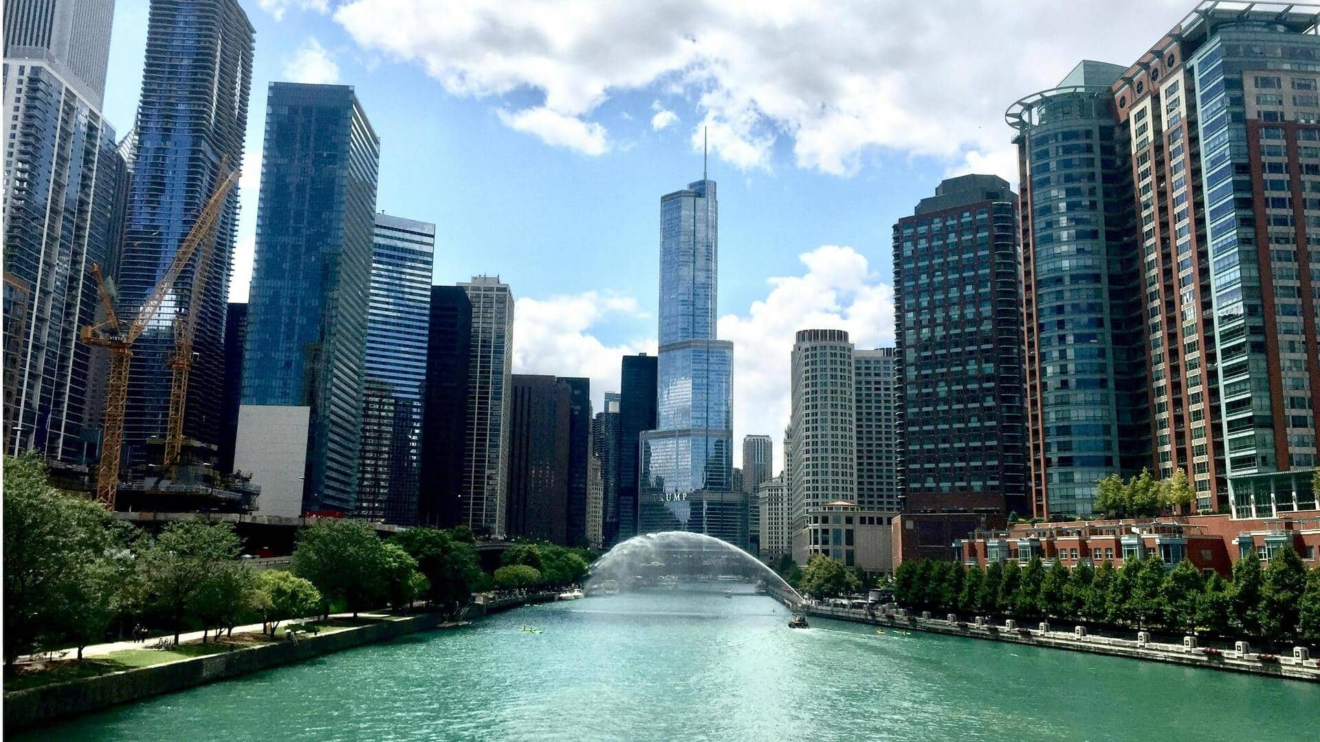 Menjelajahi Keunikan Rumah Jembatan Cermak Road, Chicago, AS