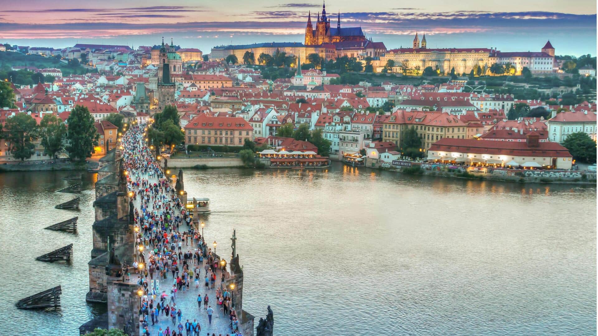 Lima Pemandangan Kota Terbaik di Praha