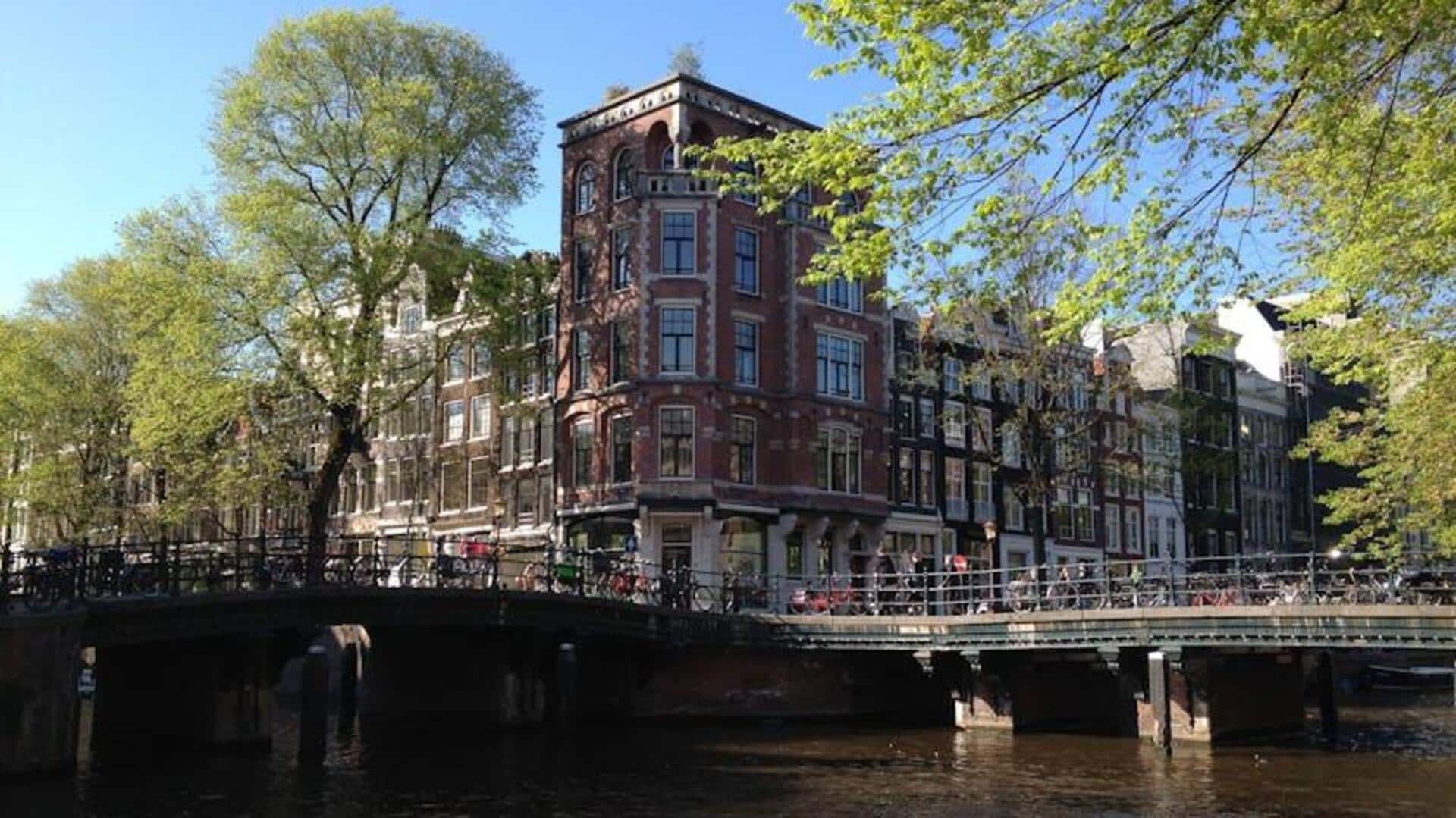 5 Kanal Tenang di Amsterdam yang Harus Dijelajahi