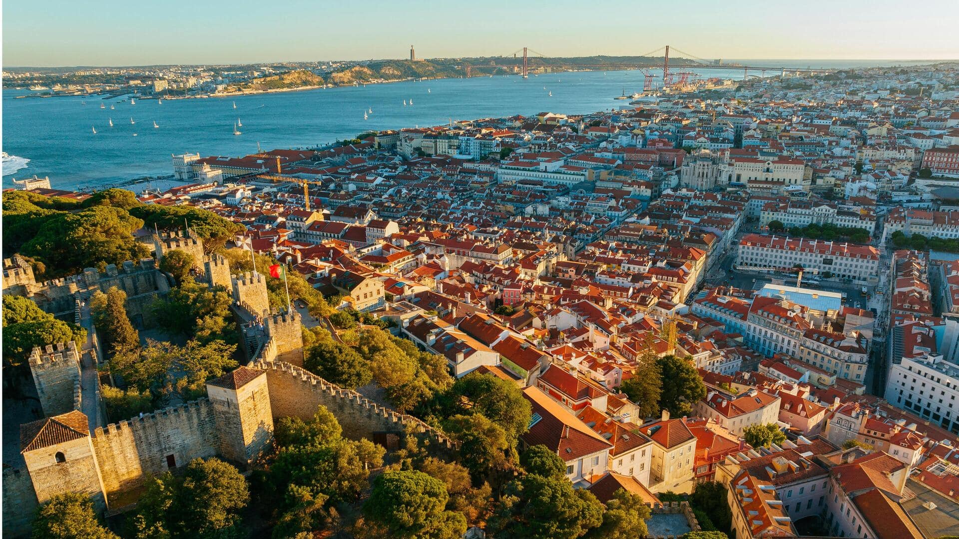 Menemukan Pesona Batu dan Arsitektur Abadi Lisbon