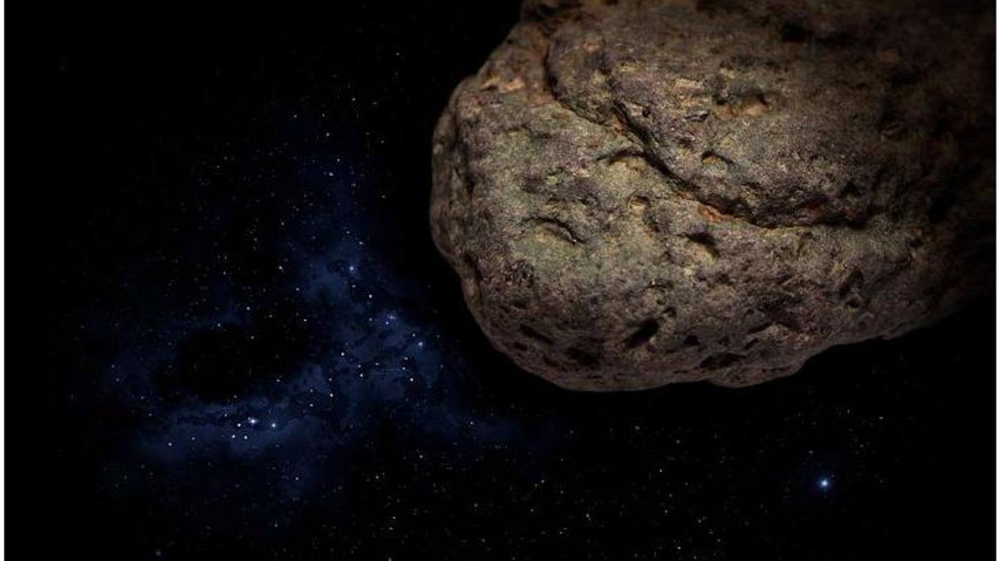 Asteroid sepanjang 27 meter sedang mendekati Bumi hari ini, kata NASA