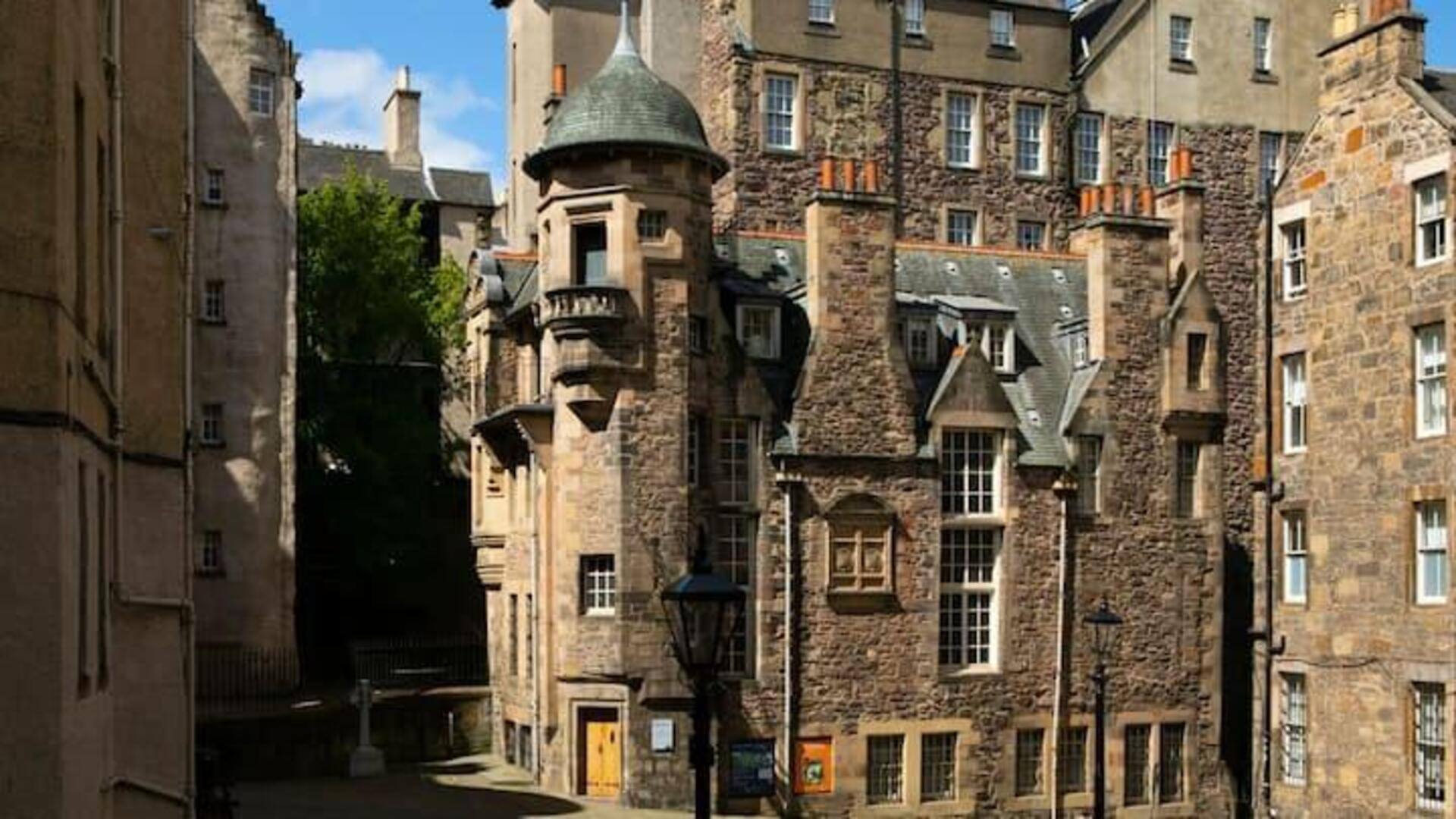 Wisata Edinburgh Sangat Cocok Bagi Para Pelancong Dan Pecinta Buku
