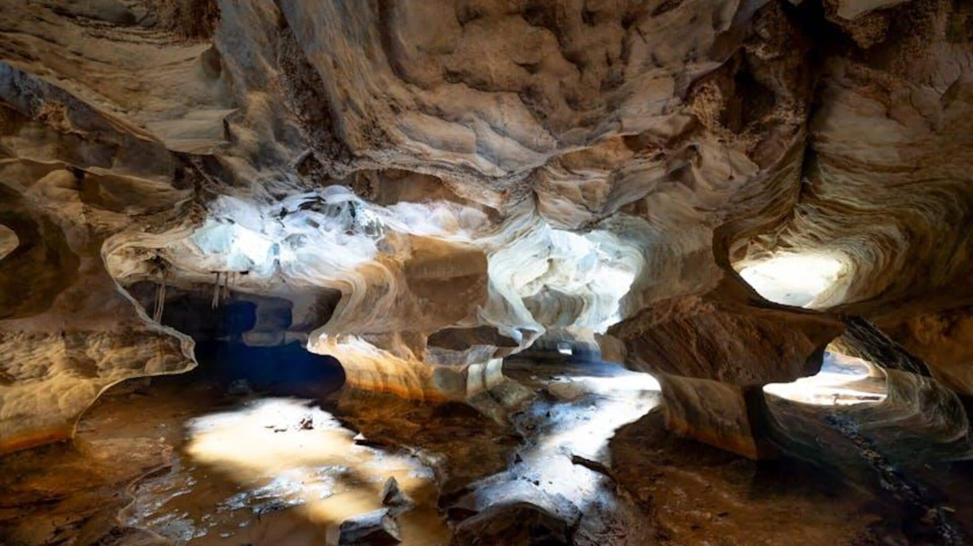 Temukan Gua-Gua Tersembunyi di Vietnam