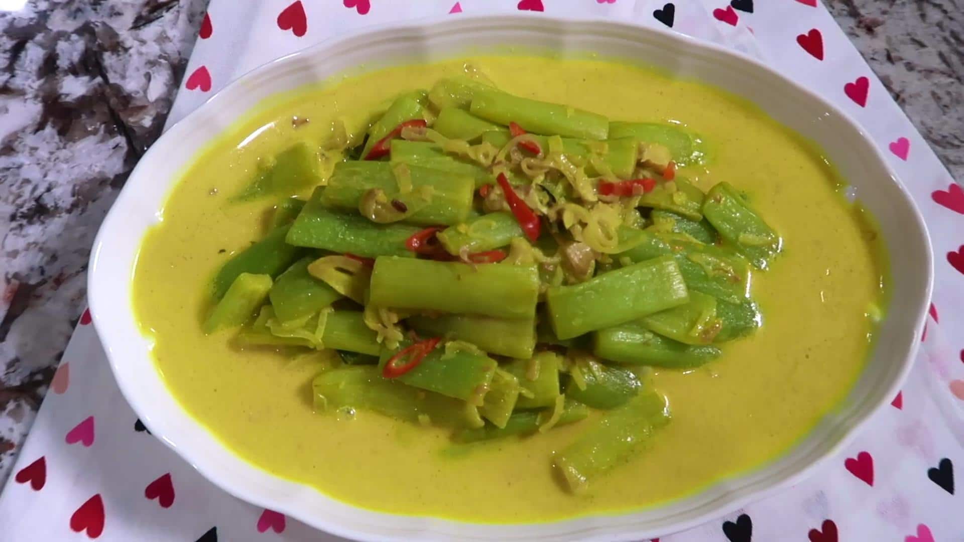 Lima Resep Unik India dengan Bahan Dasar Batang Talas