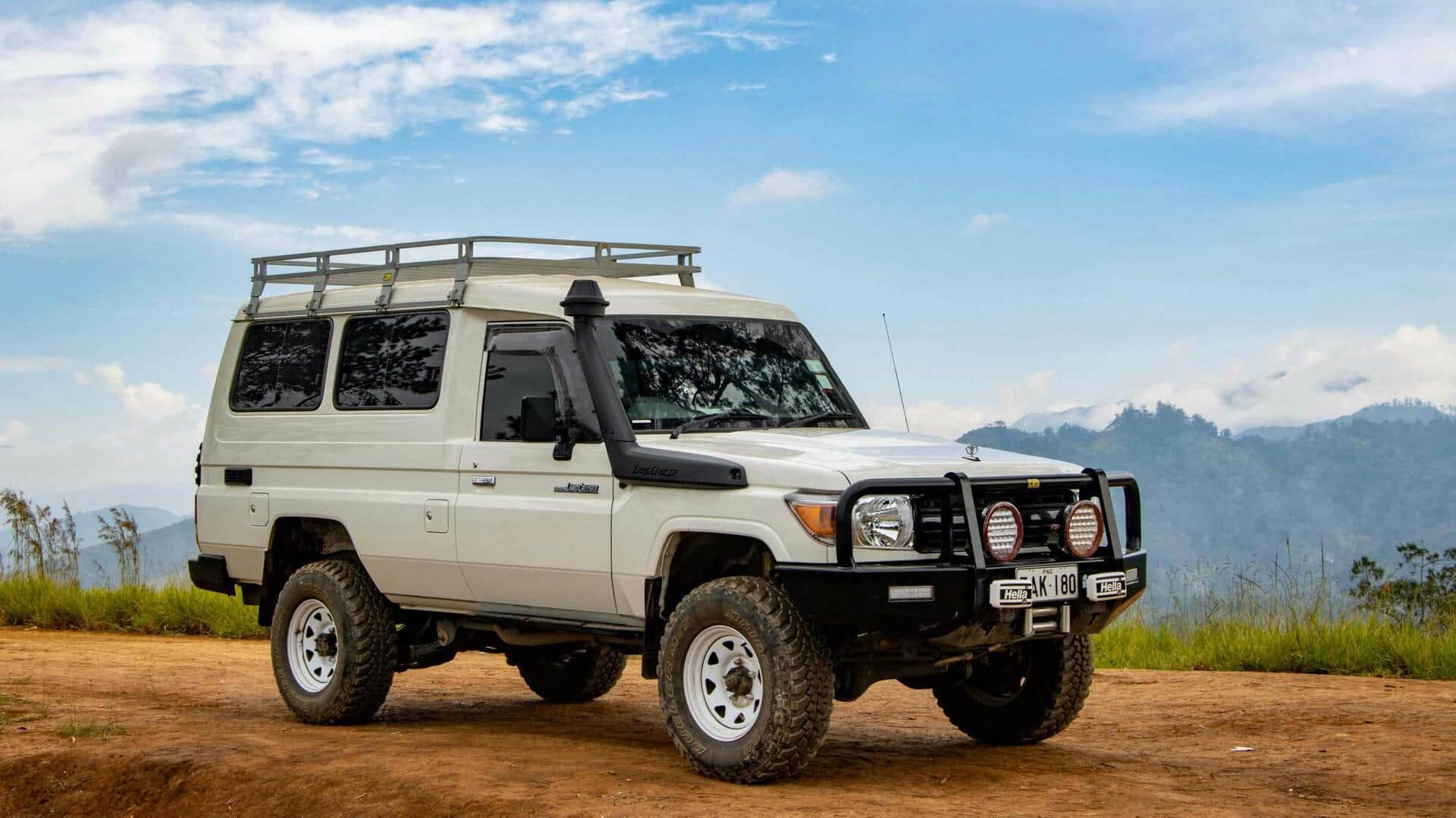 Kendaraan Petualangan Klasik: Eksplorasi SUV Vintage Kendaraan Petualangan Klasik: Eksplorasi SUV Vintage