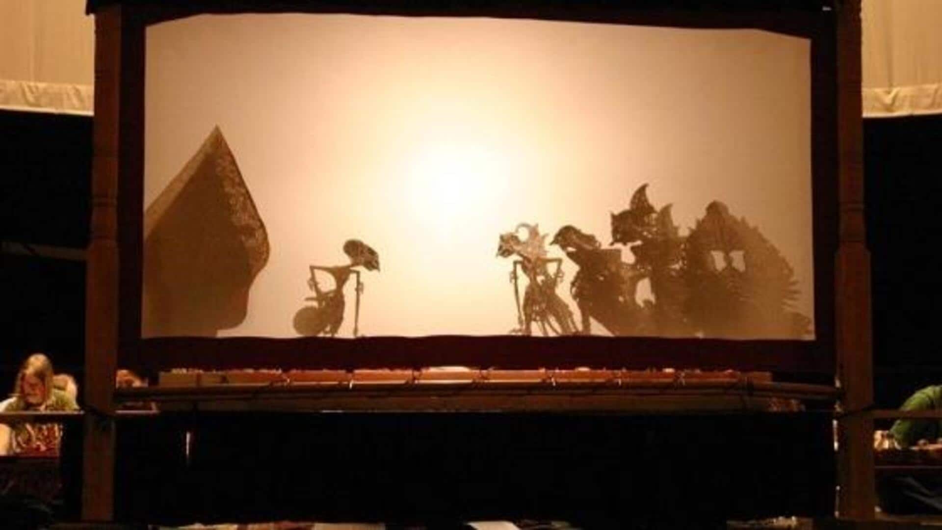 Bintang Hollywood terkagum oleh wayang kulit Indonesia